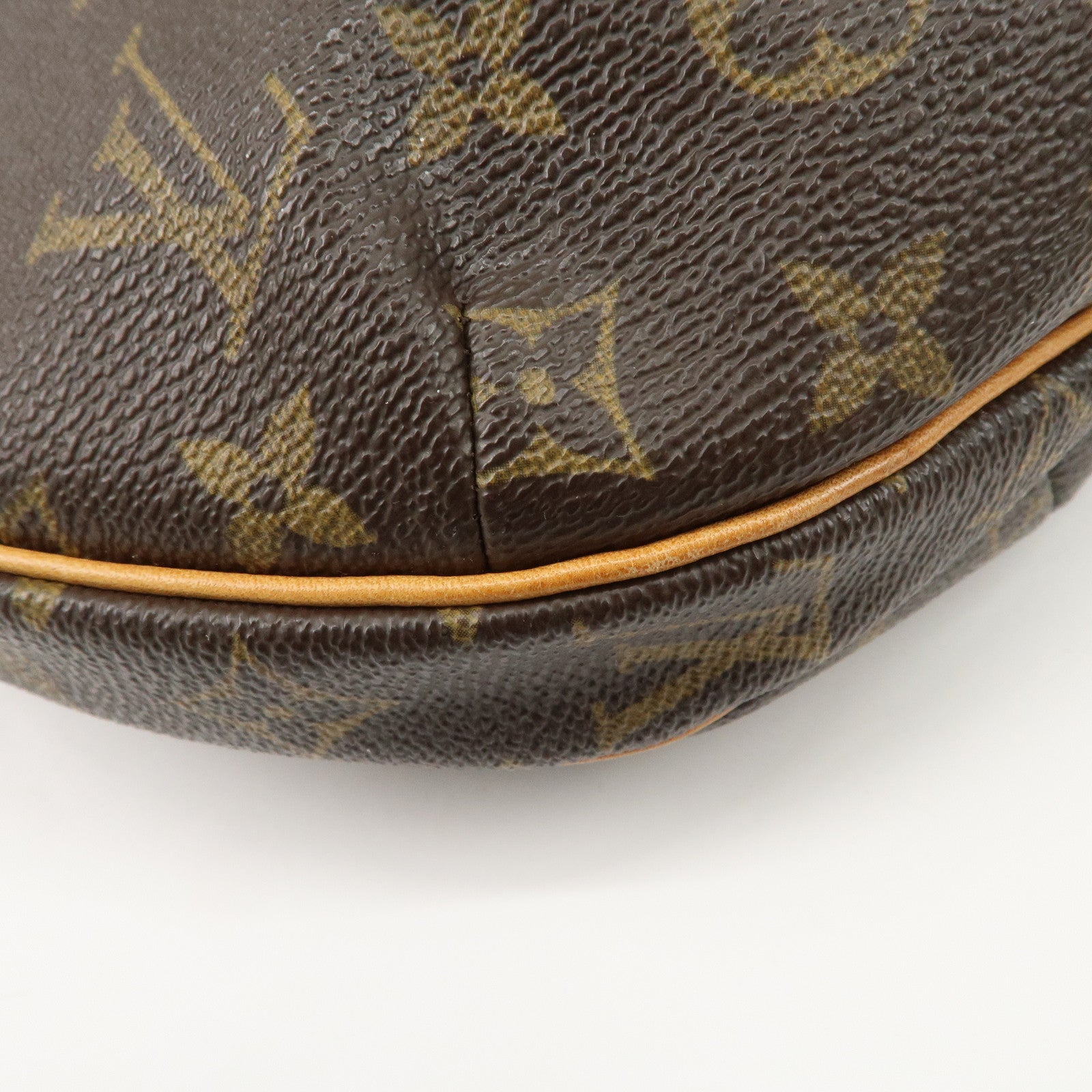 Louis Vuitton Monogram Croissant MM Shoulder Bag M51512 Used