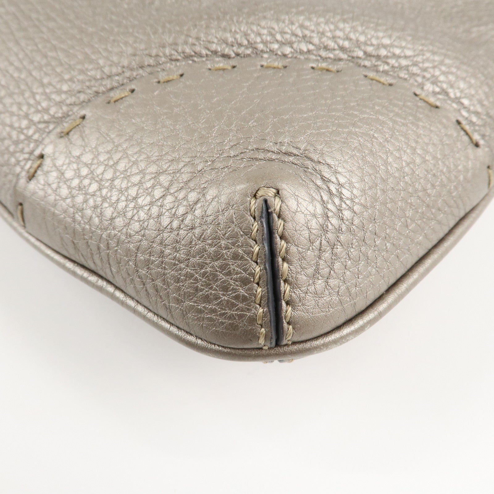 FENDI Selleria Leather Shoulder Bag Silver BT194