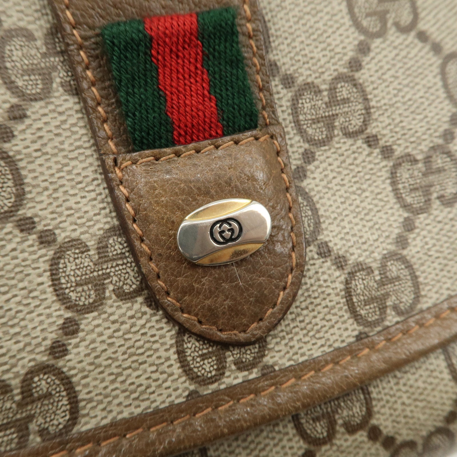 GUCCI Old Gucci Sherry GG Plus Leather Clutch Bag 89.01.030