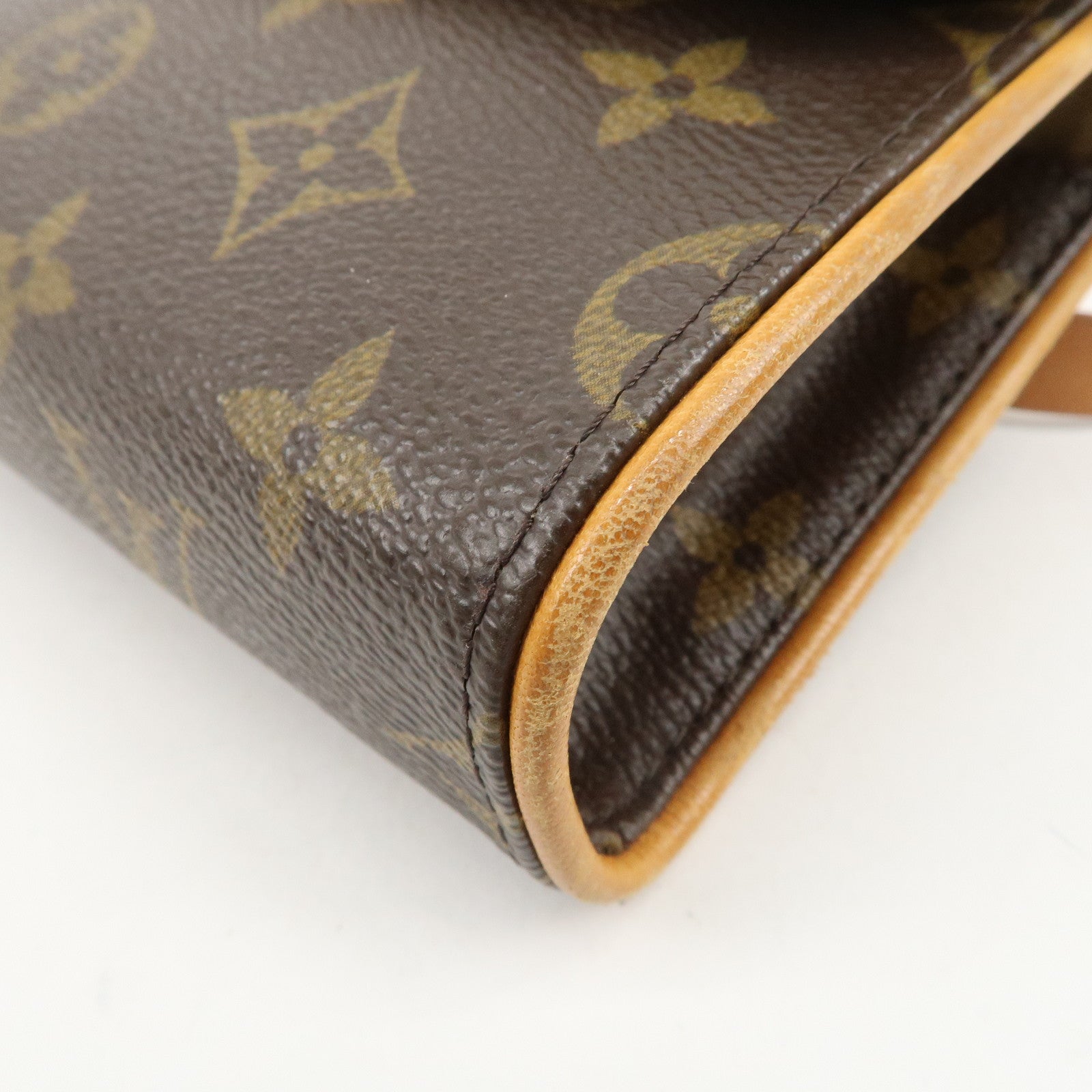 Louis Vuitton Monogram Pochette Florentine Waist Bag BeltXS M51855