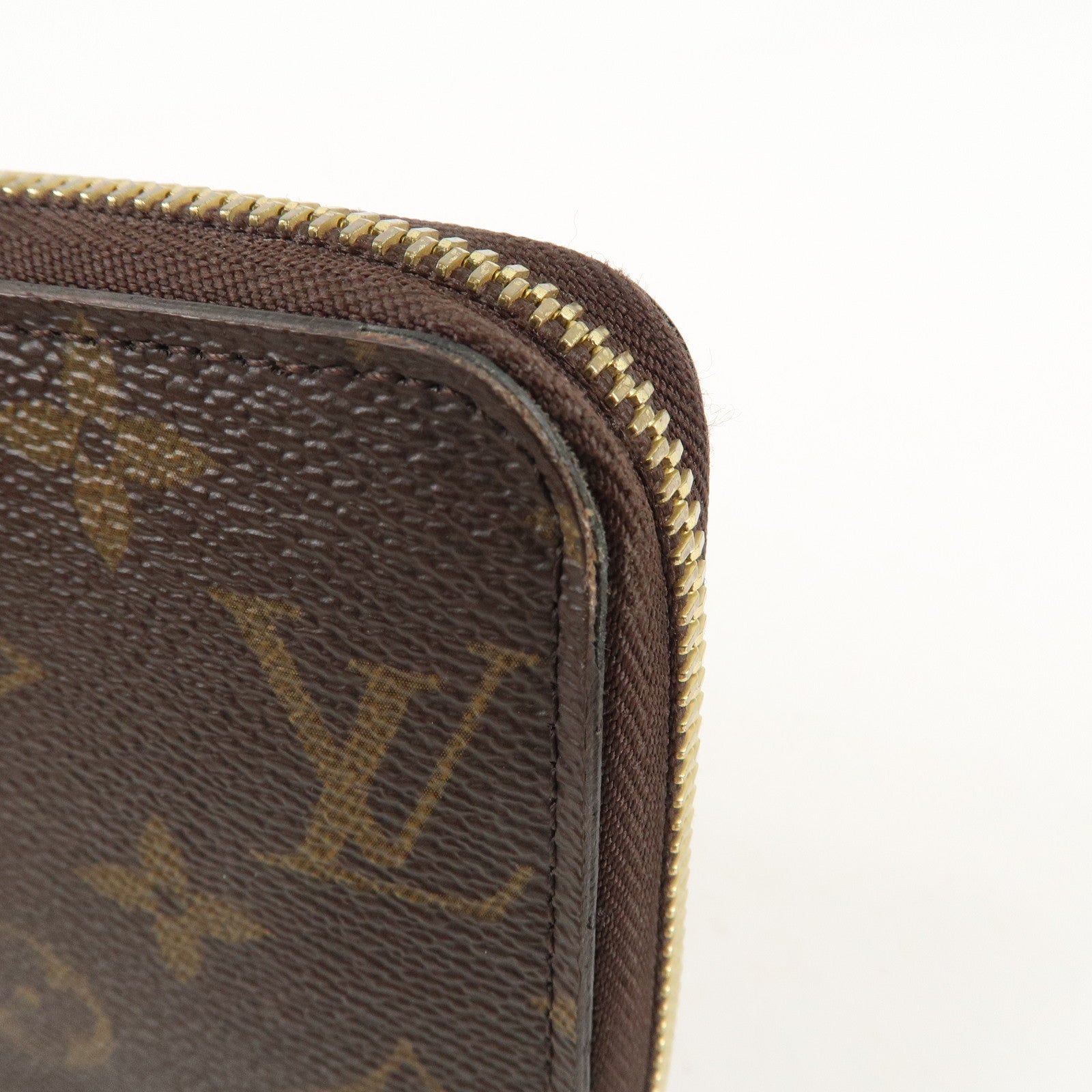 Louis Vuitton Monogram Zippy Wallet Round Long Wallet M42616