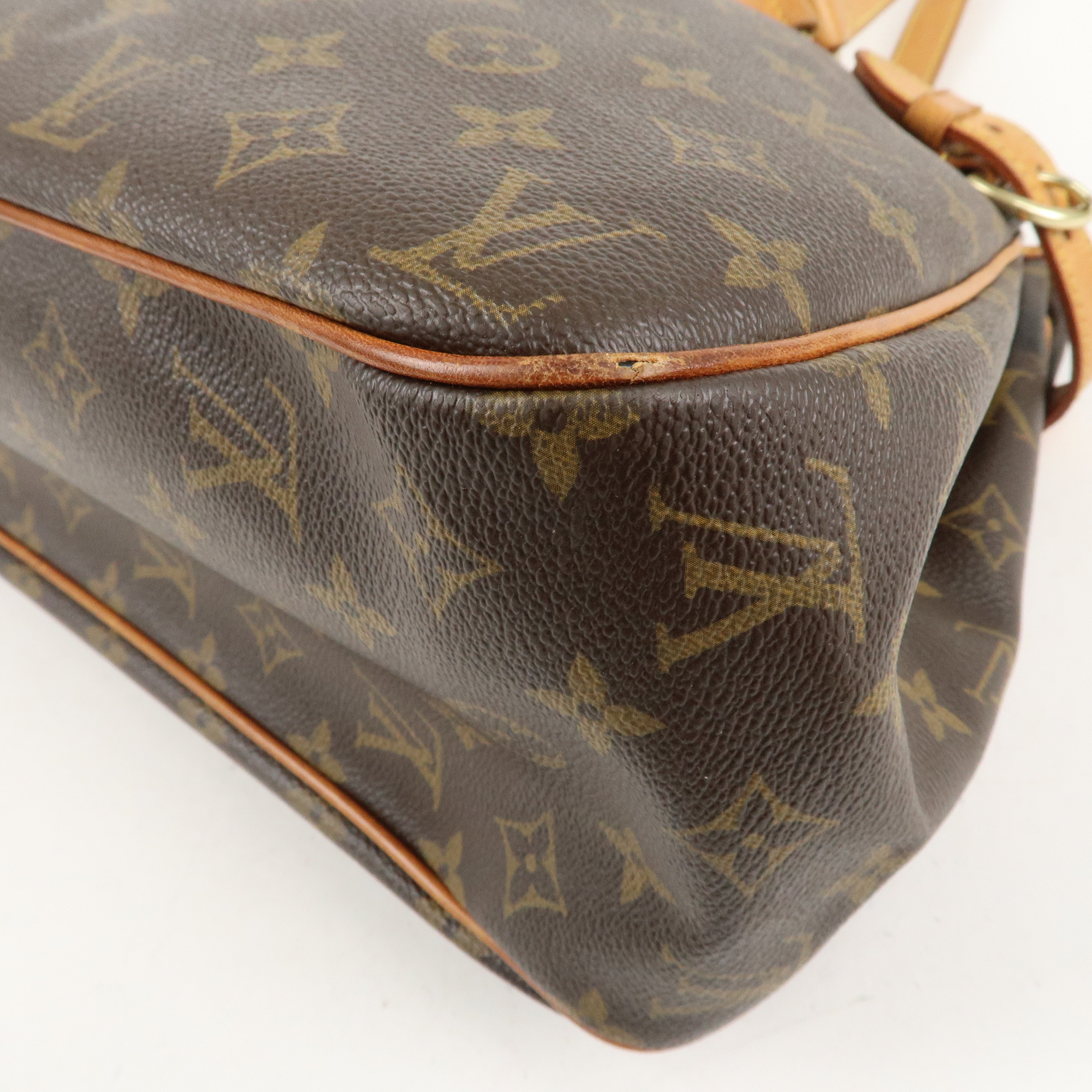 Louis Vuitton Monogram Batignolles Horizontal Tote Bag M51154