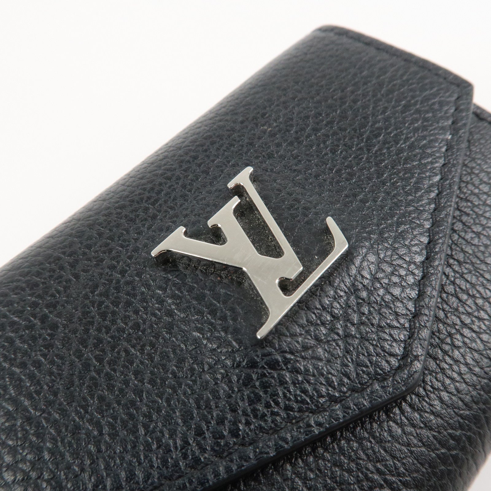 Louis Vuitton Lock Me Portefeuille Lock Mini Wallet Noir M63921