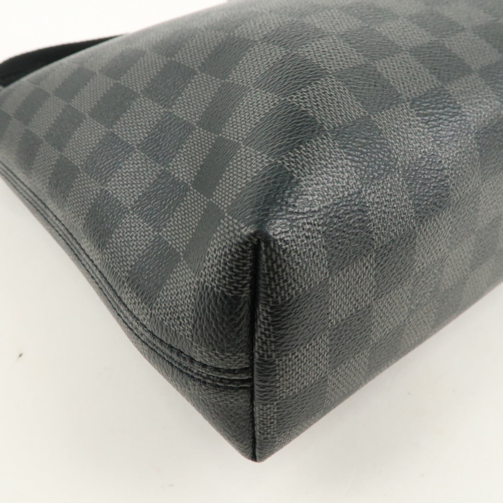 Louis Vuitton Damier Graphite Mick PM Shoulder Bag N40003