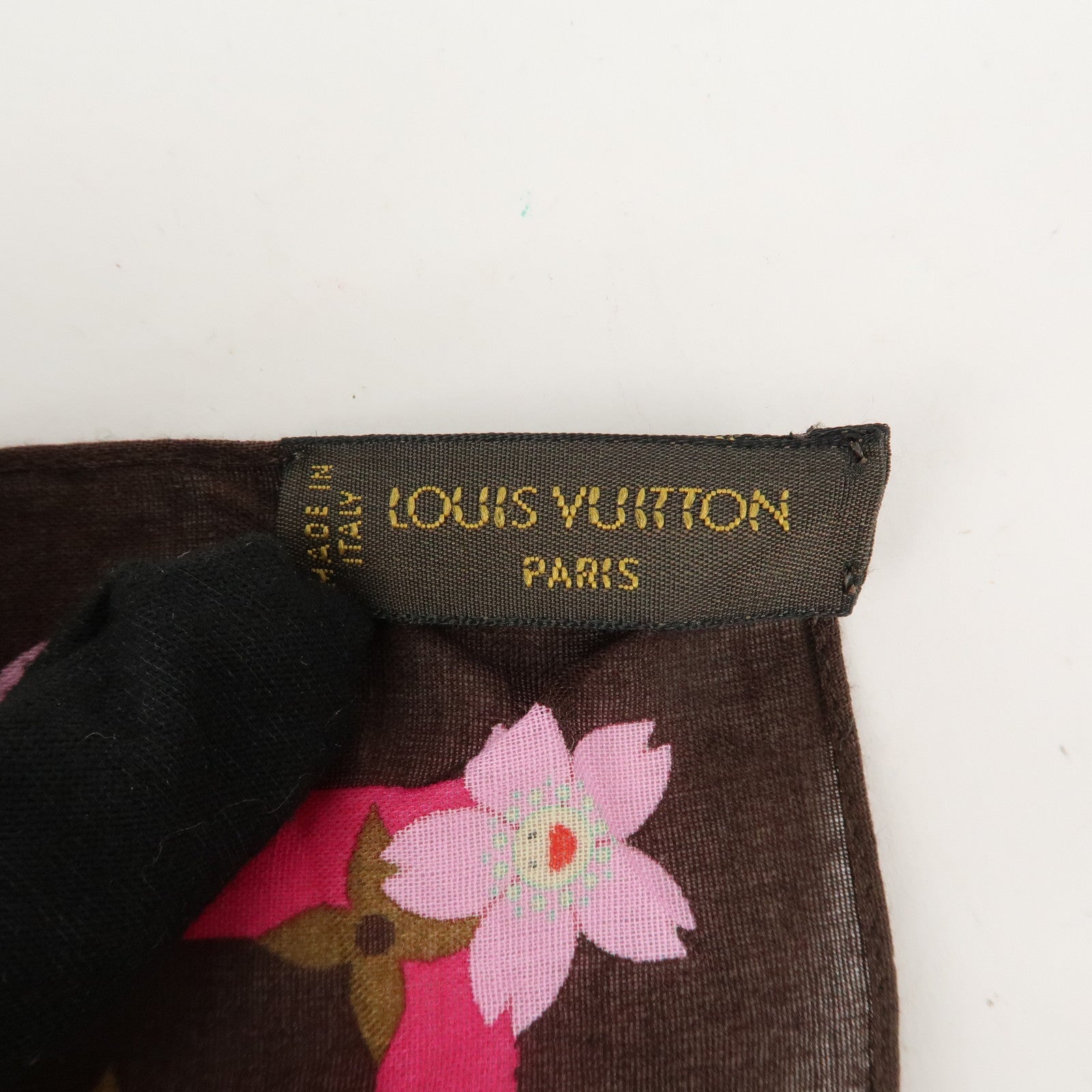 Louis Vuitton Monogram Cherry Blossom 100% Cotton Scarf M71920 Used