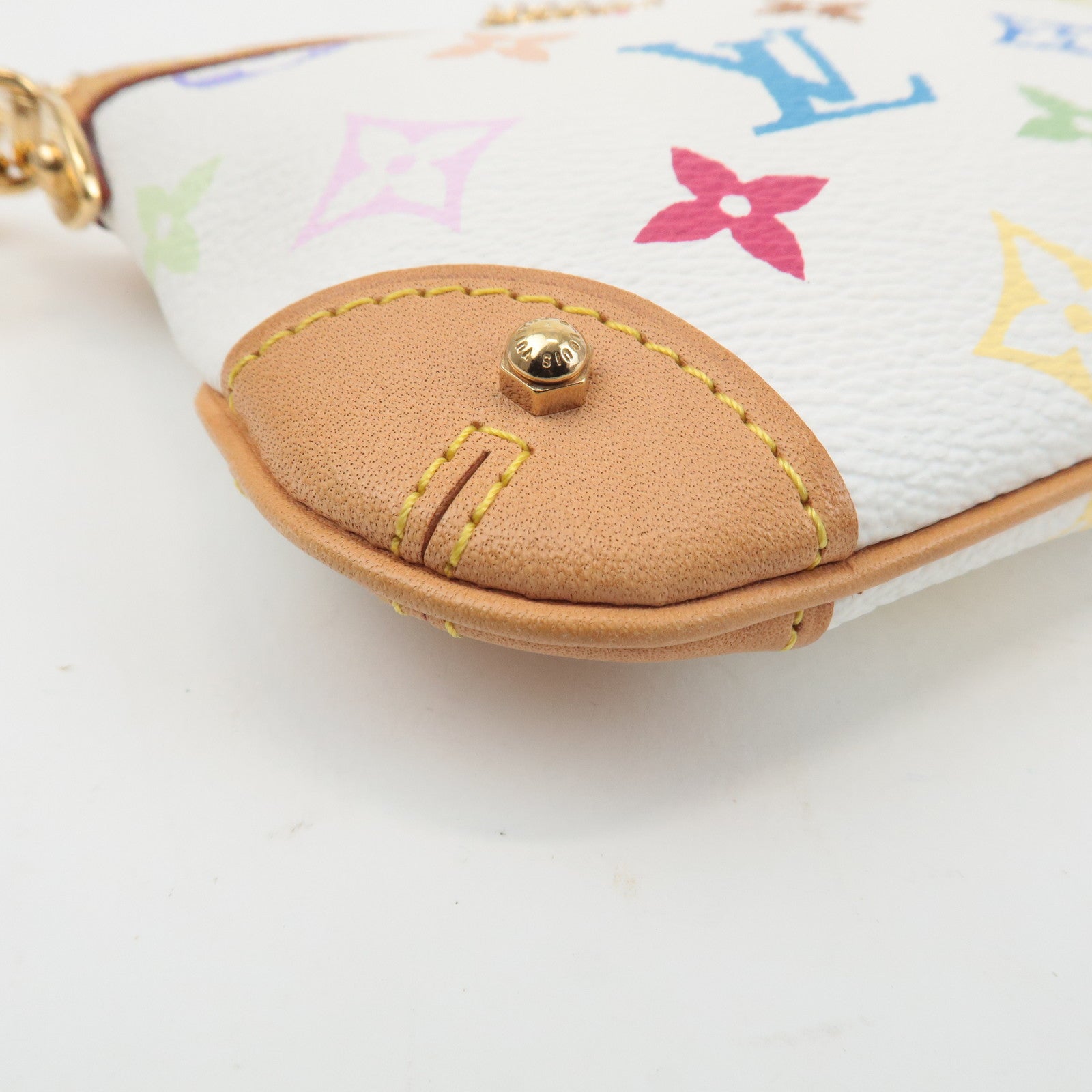 Louis Vuitton Monogram Multicolor Pochette Milla MM Blanc M60096