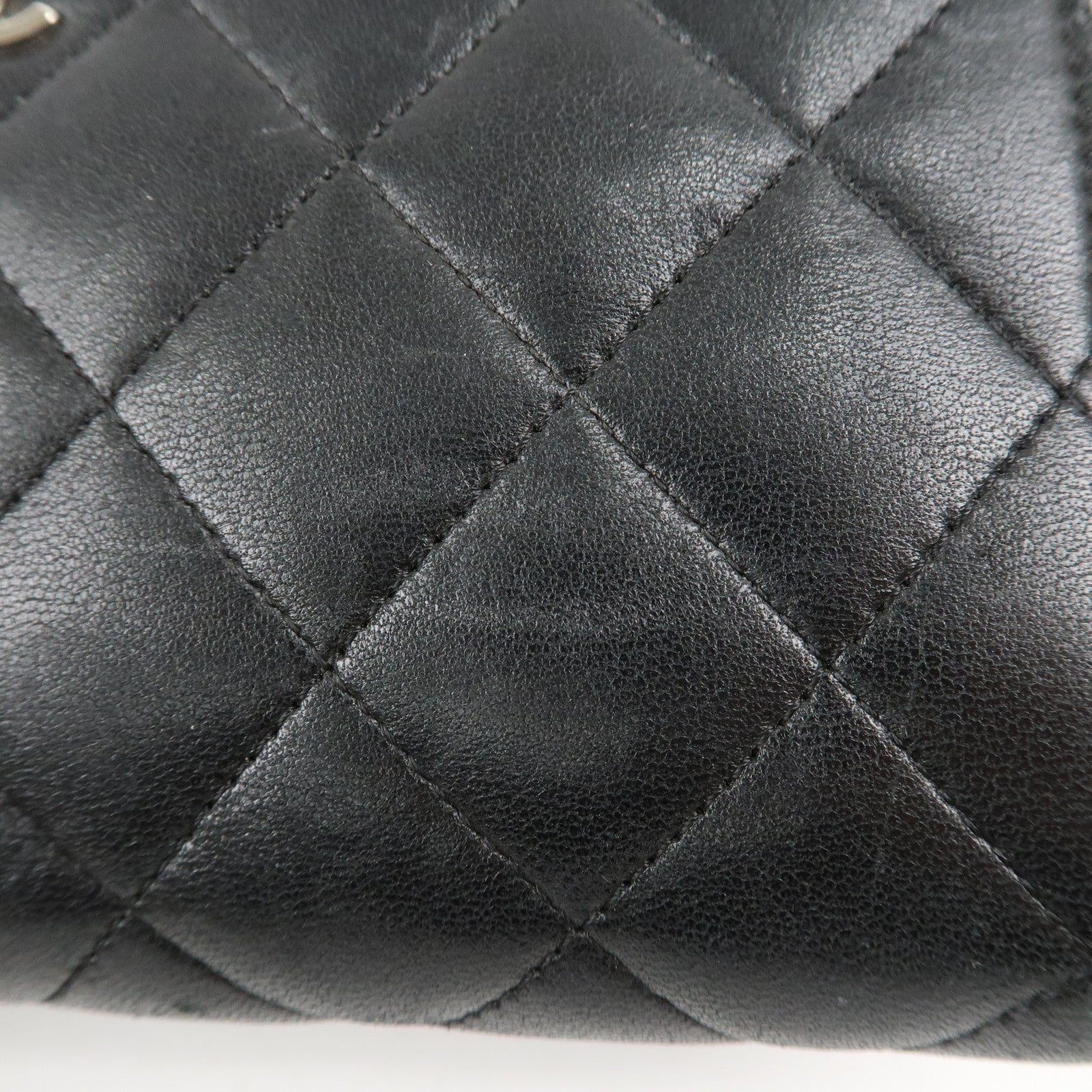 CHANEL Matelasse Lamb Skin Pouch Cosmetic Pouch Black Used