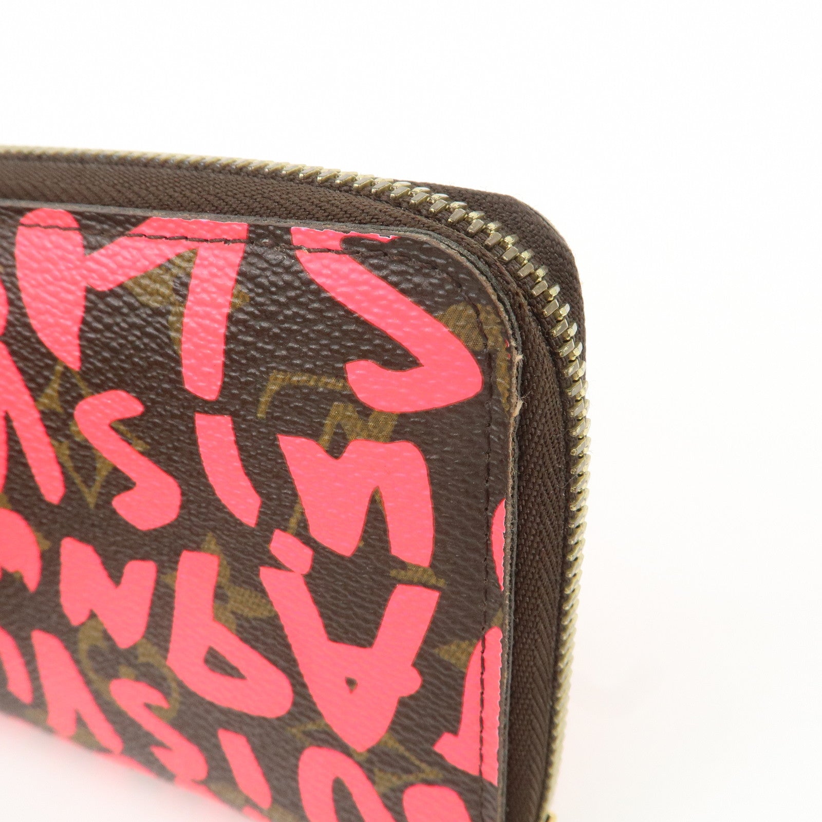 Louis Vuitton Monogram Graffiti Zippy Wallet Fuchsia M93710 Used