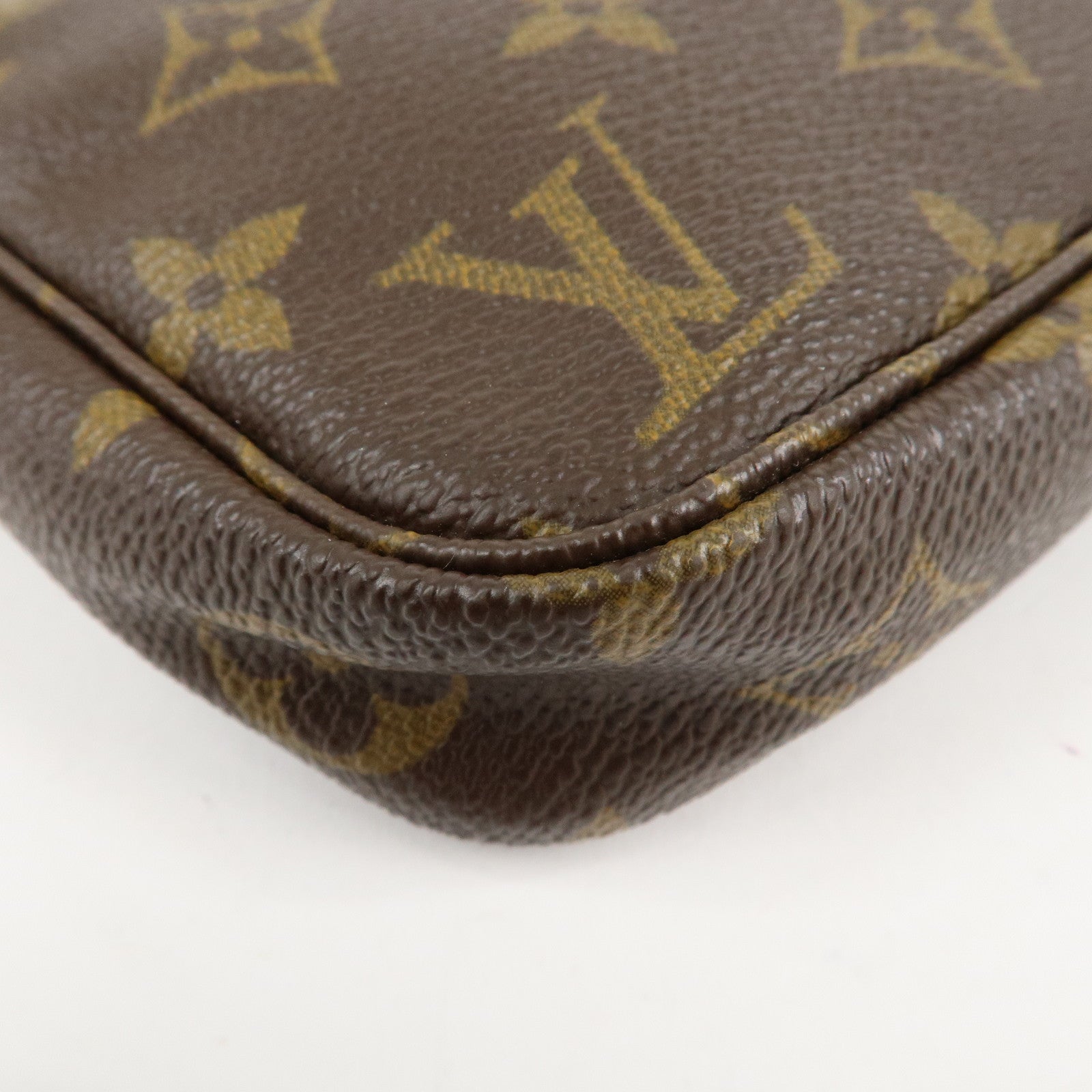 Louis Vuitton Monogram Pochette Accessoires Pouch M51980 Used