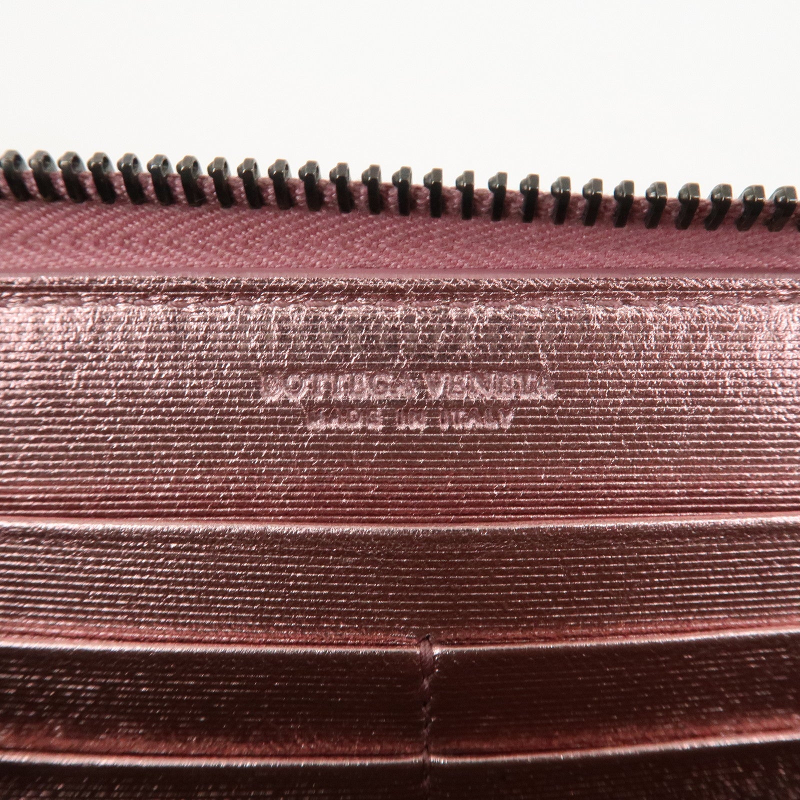 BOTTEGA VENETA Set of 2 Intrecciato Leather Long Wallet 114076