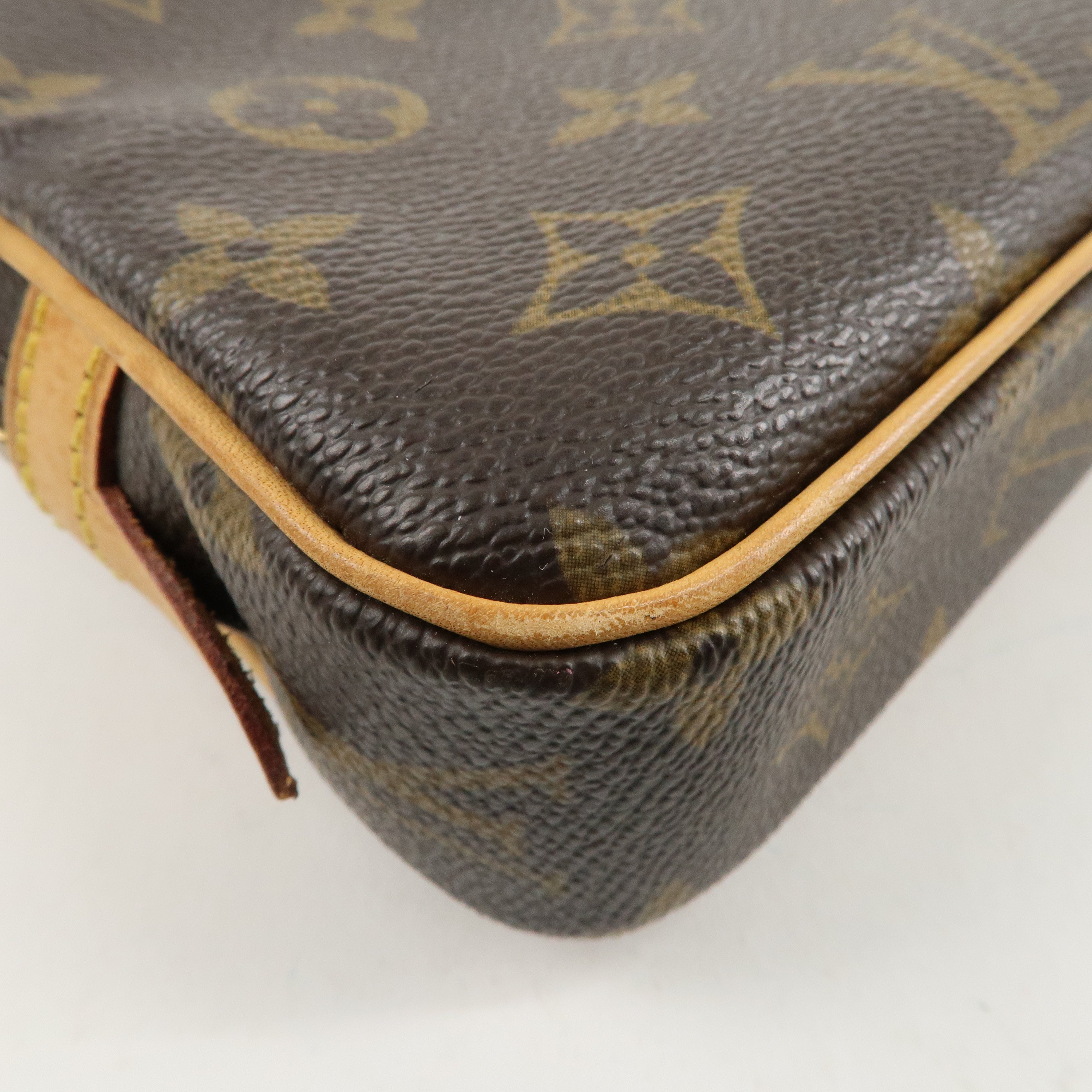 Louis Vuitton Monogram Pochette Marly Bandouliere M51828