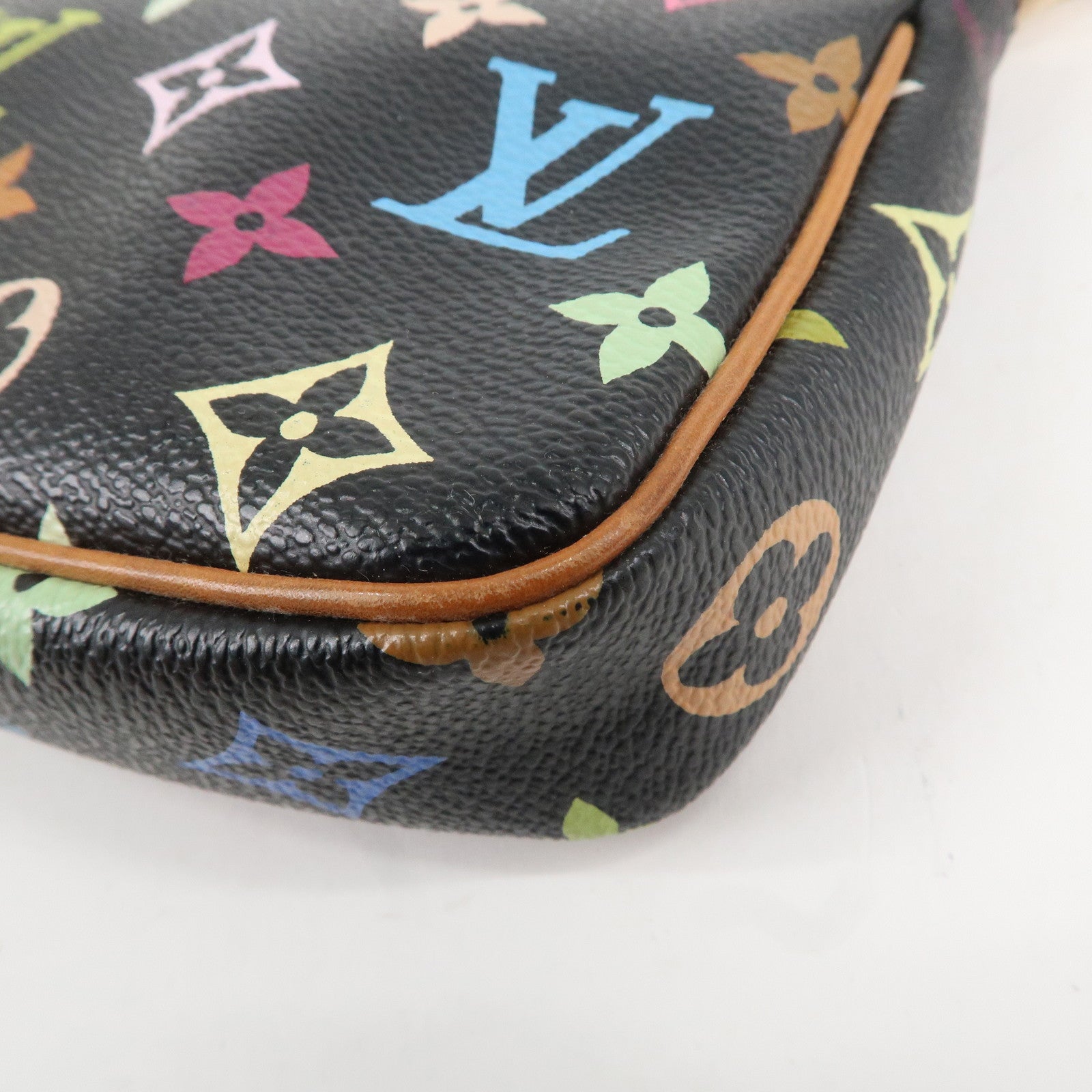 Louis Vuitton Monogram Multicolor Pochette Accessoires M92648