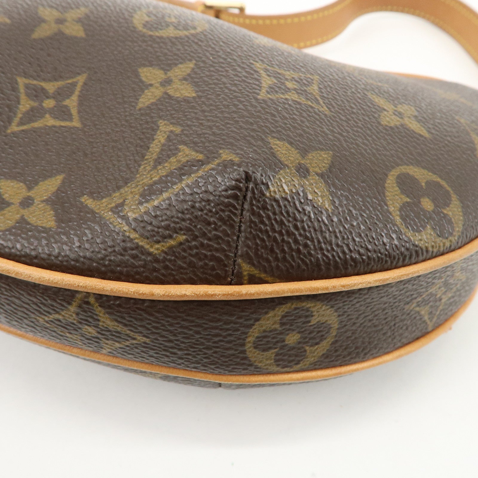 Louis Vuitton Monogram Pochette Croissant Shoulder Bag M51510 Used