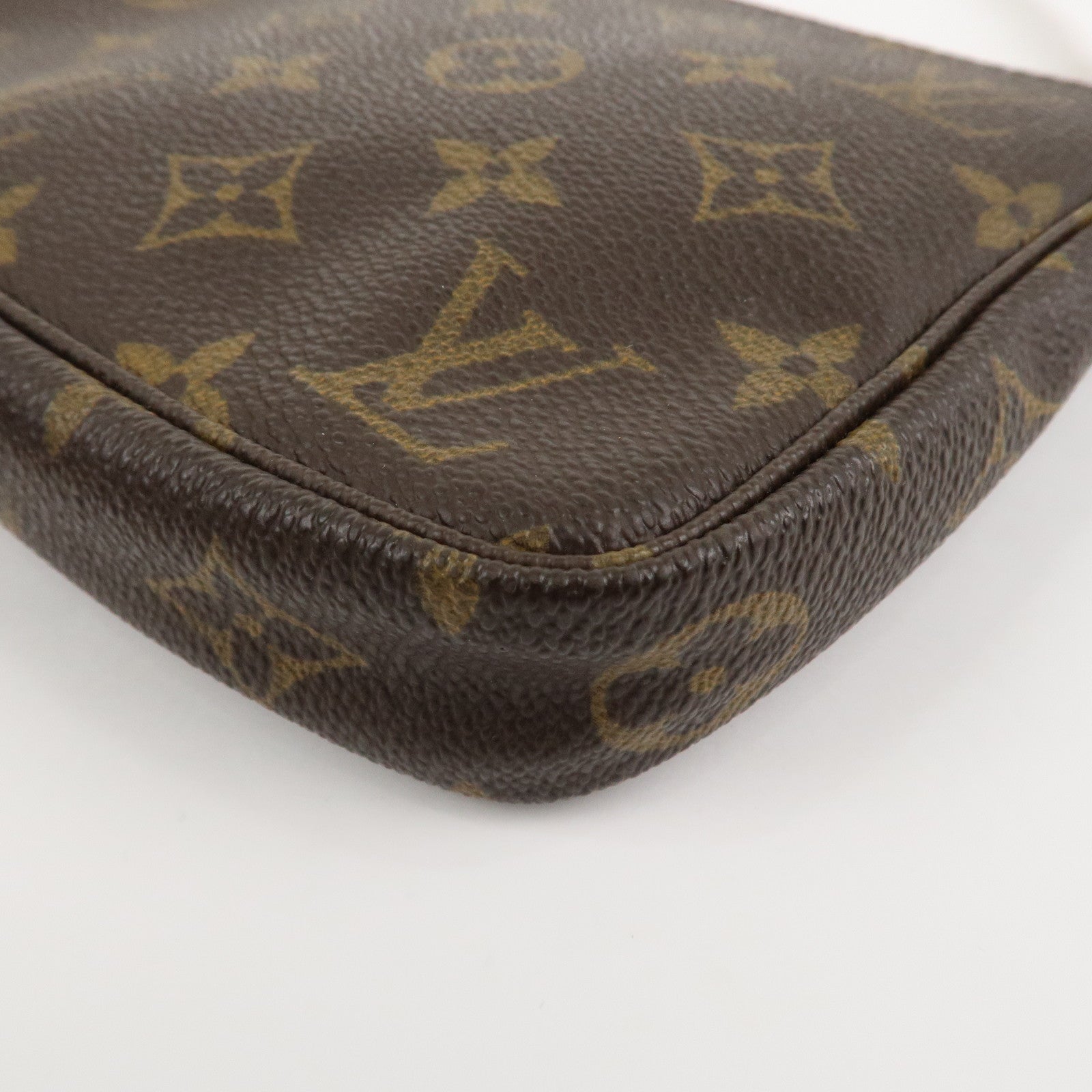 Louis Vuitton Monogram Pochette Accessoires Pouch M51980