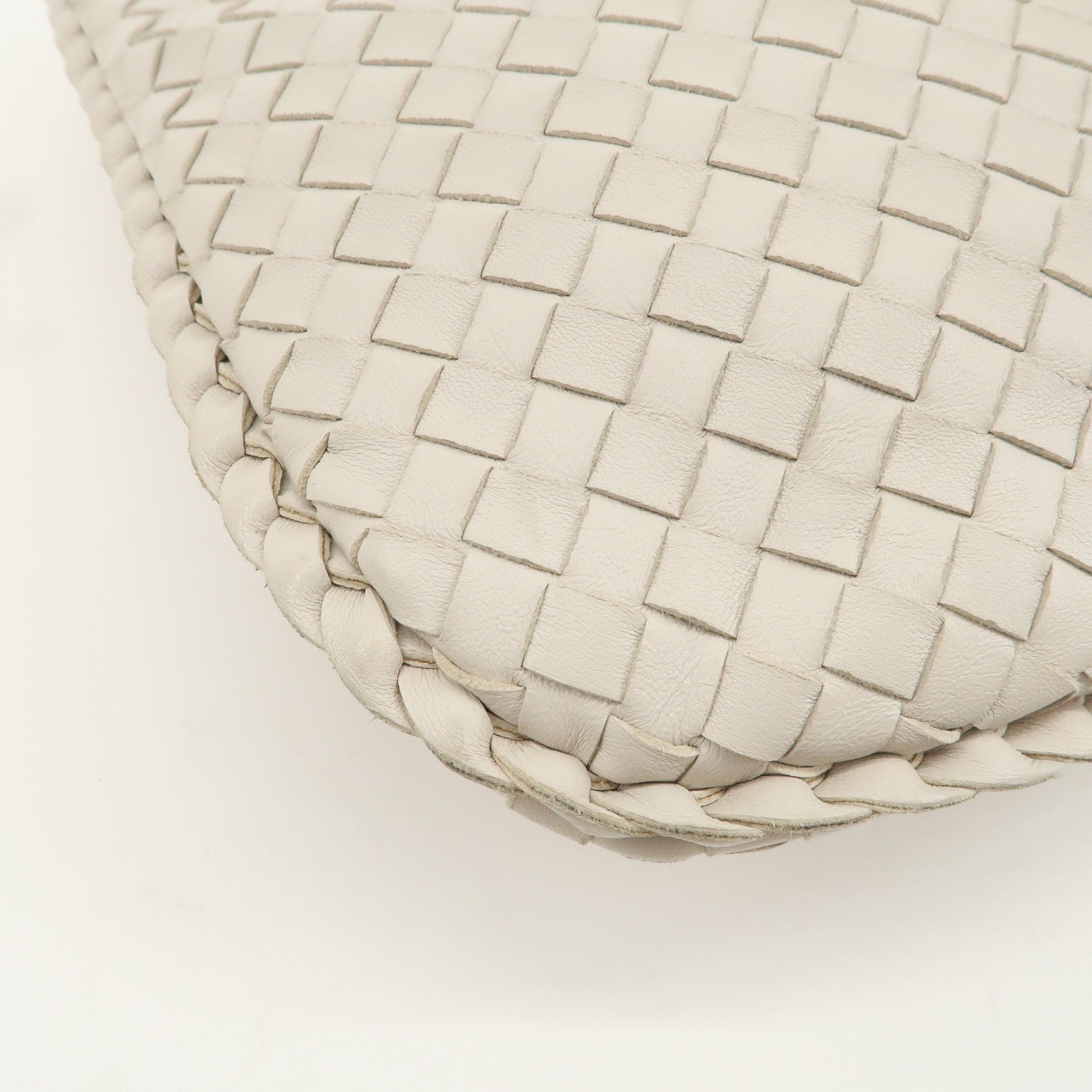 BOTTEGA VENETA Intrecciato Hobo Leather Shoulder White 115653