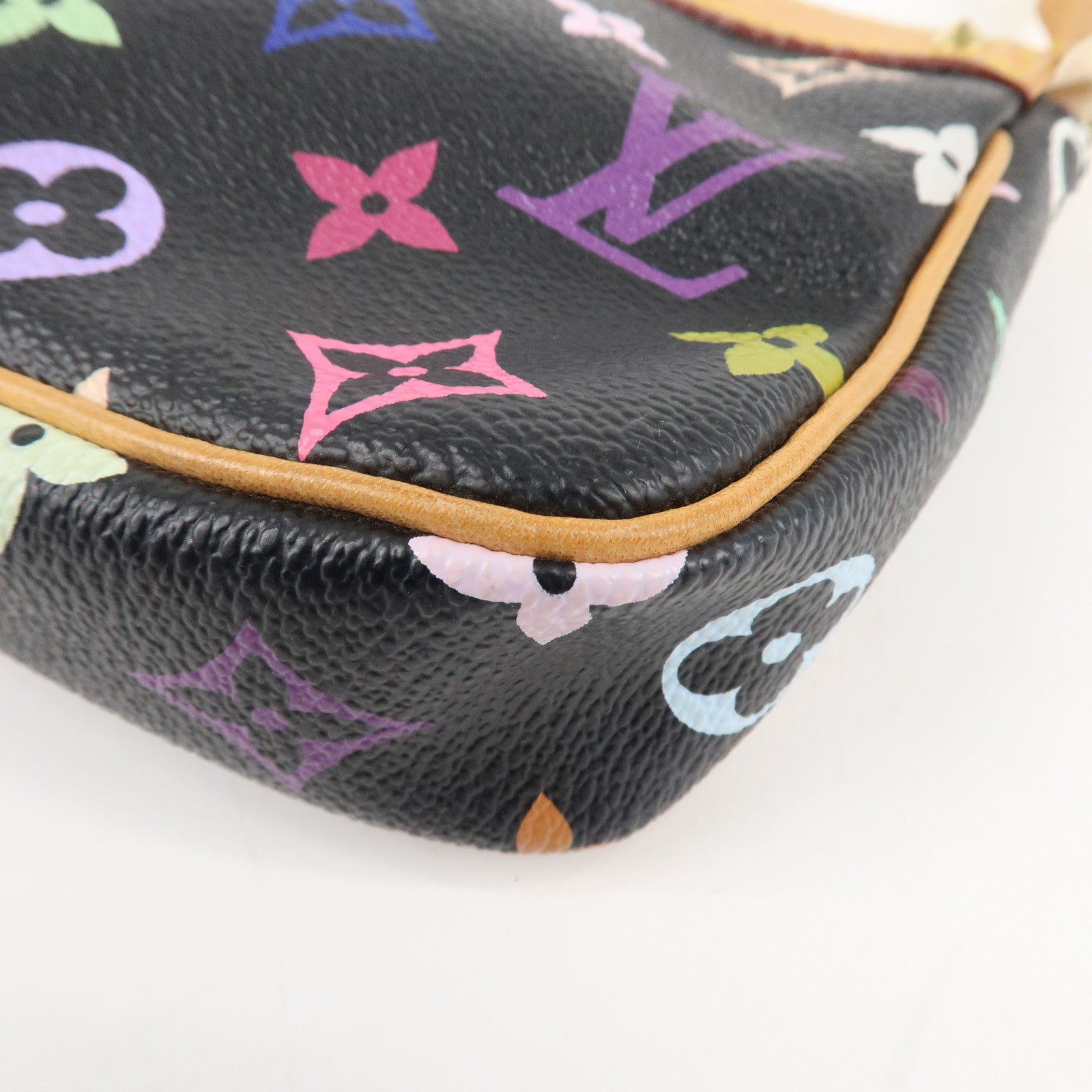 Louis Vuitton Monogram Multicolor Pochette Accessoires Noir M92648 Used