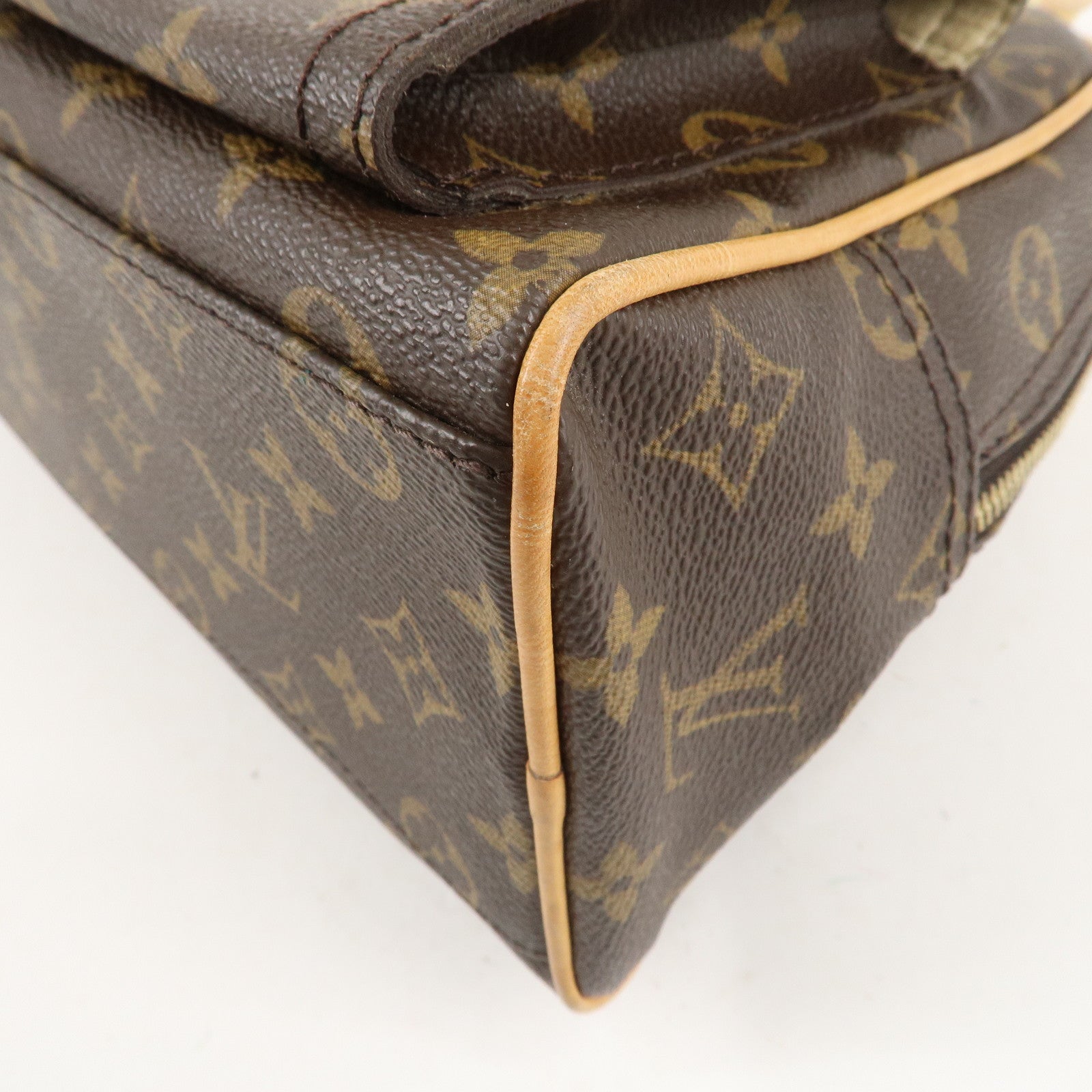 Louis Vuitton Monogram Manhattan PM Hand Bag Brown M40026