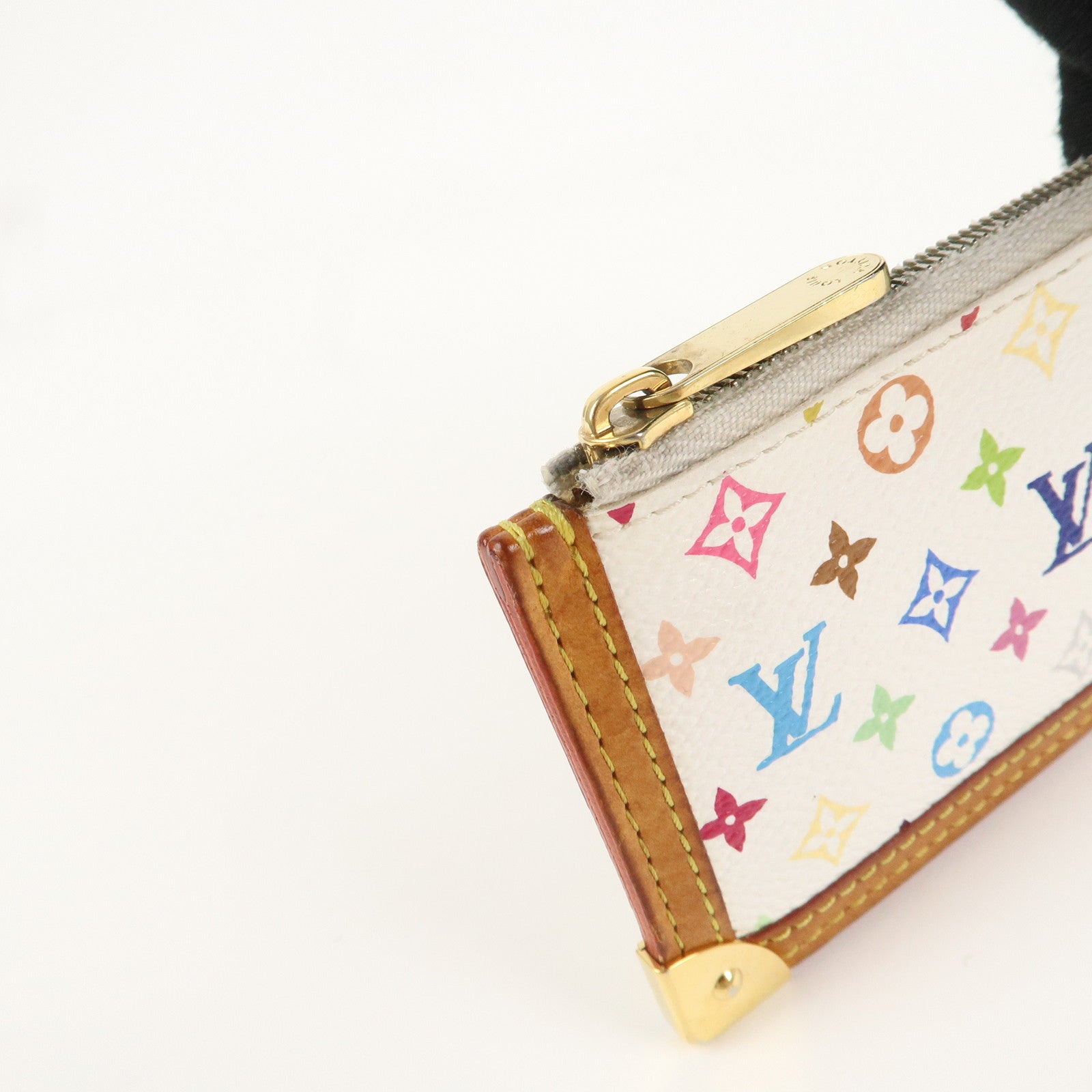 Louis Vuitton Monogram Multi Color Pochette Cles Blanc M92655