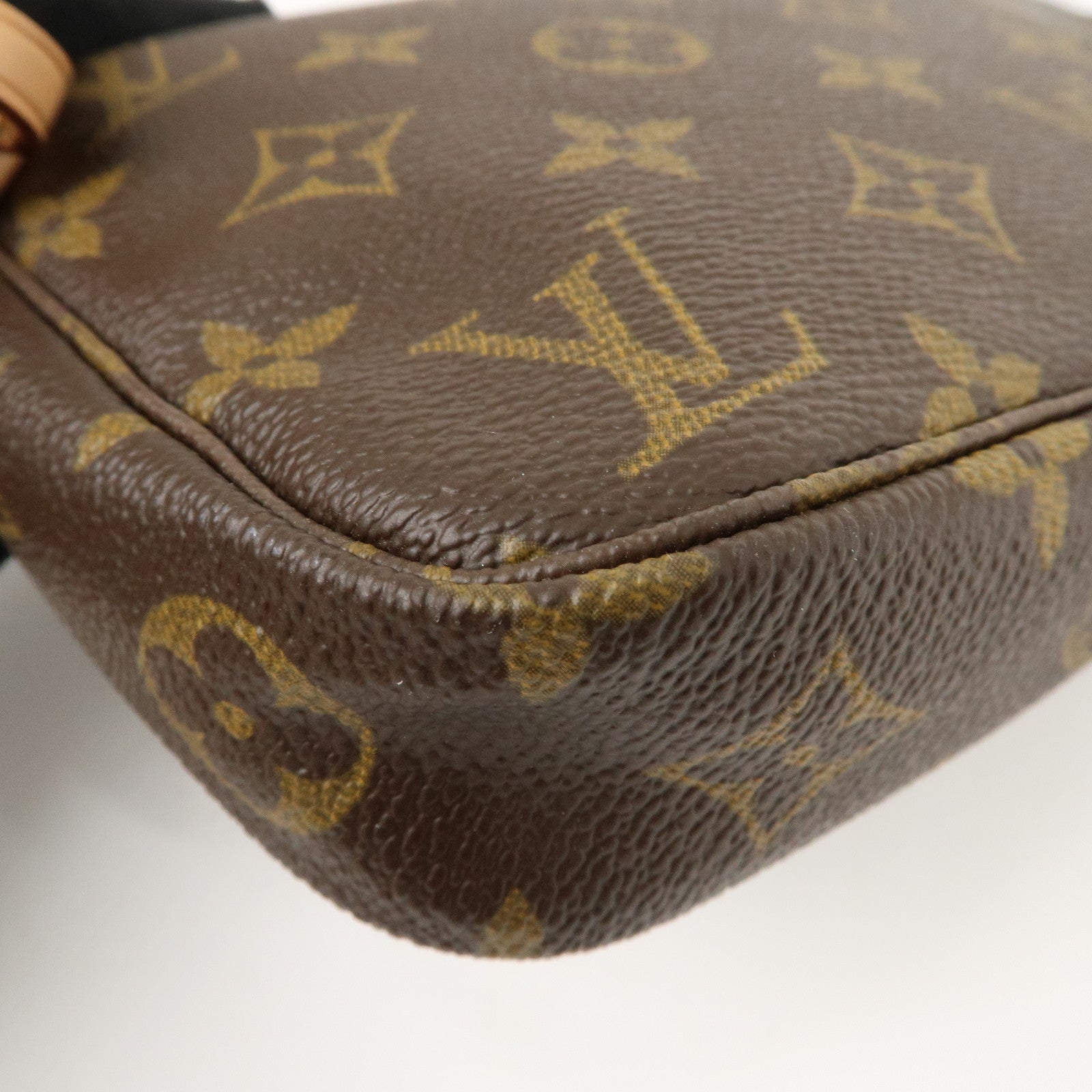 Louis Vuitton Monogram Pochette Accessoires Pouch M51980