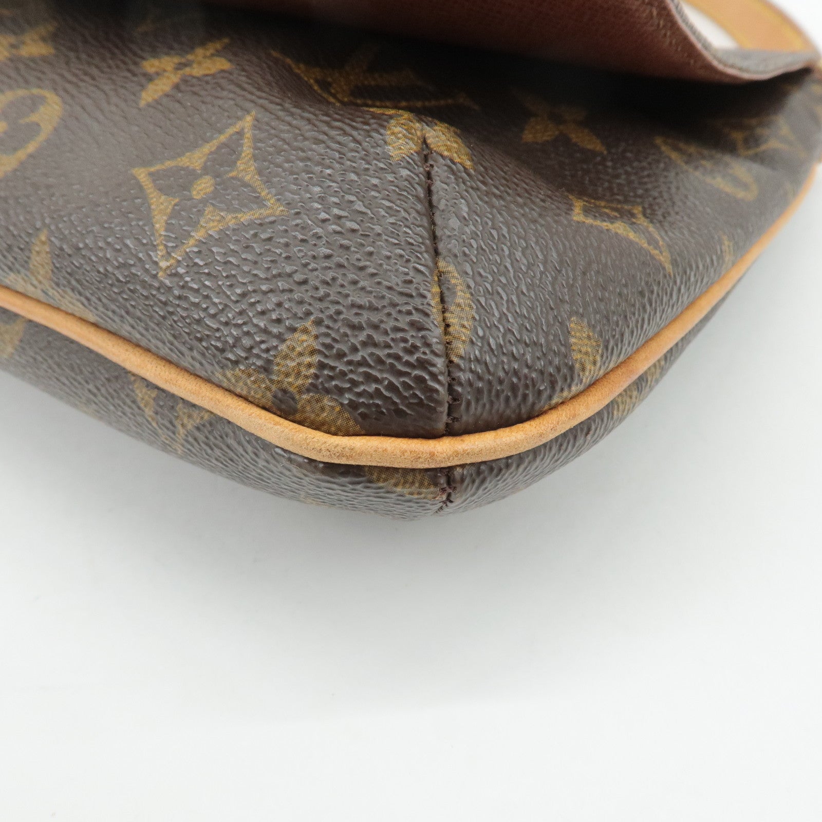 Louis Vuitton Monogram Musette Tango Short Shoulder Bag M51257