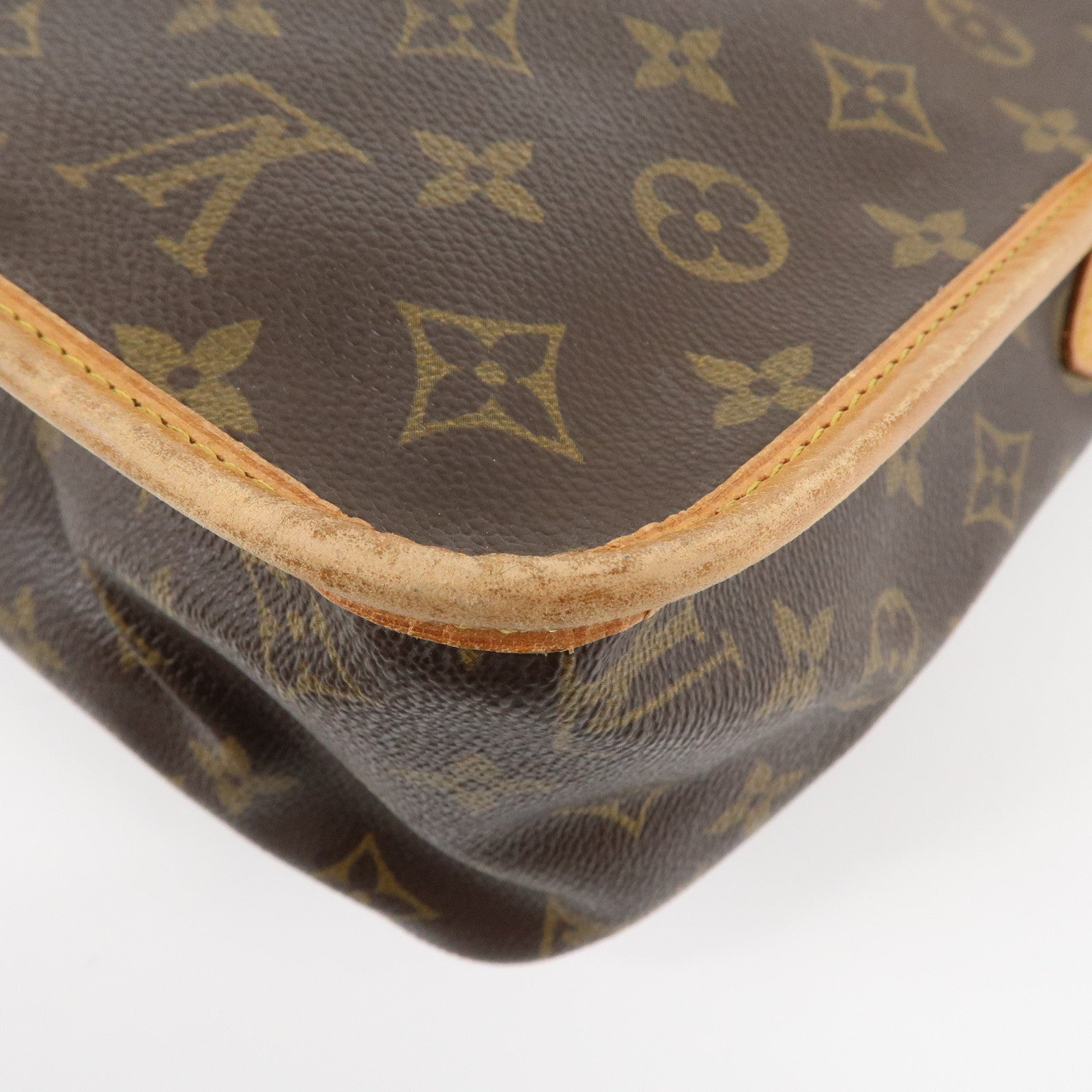 Louis Vuitton Monogram Gibeciere GM Shoulder Bag M42246