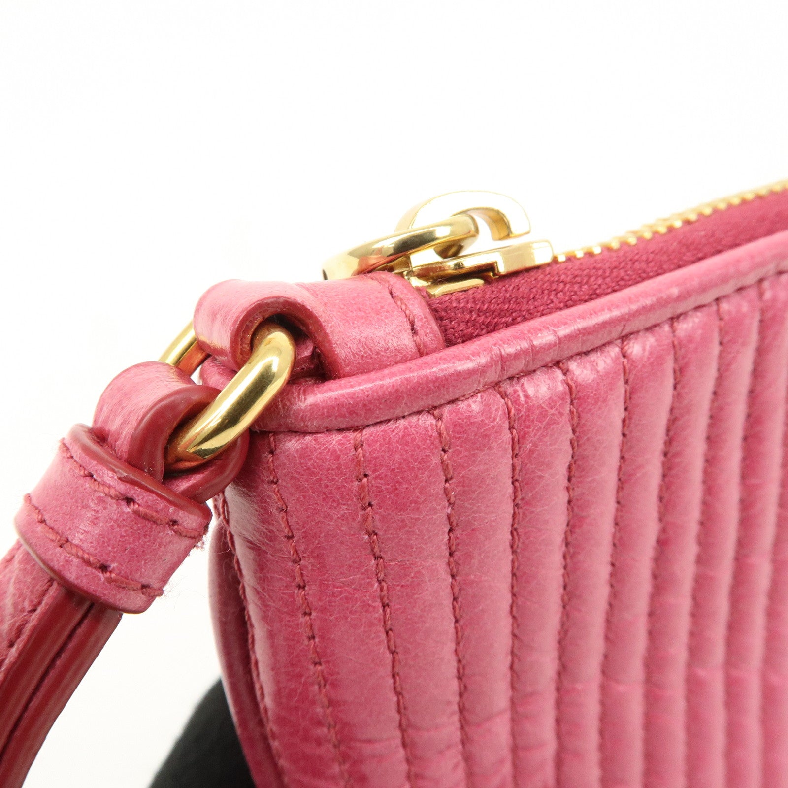 MIU MIU Leather Pouch Hand Bag Clutch Bag Cosmetic Pouch Pink Used