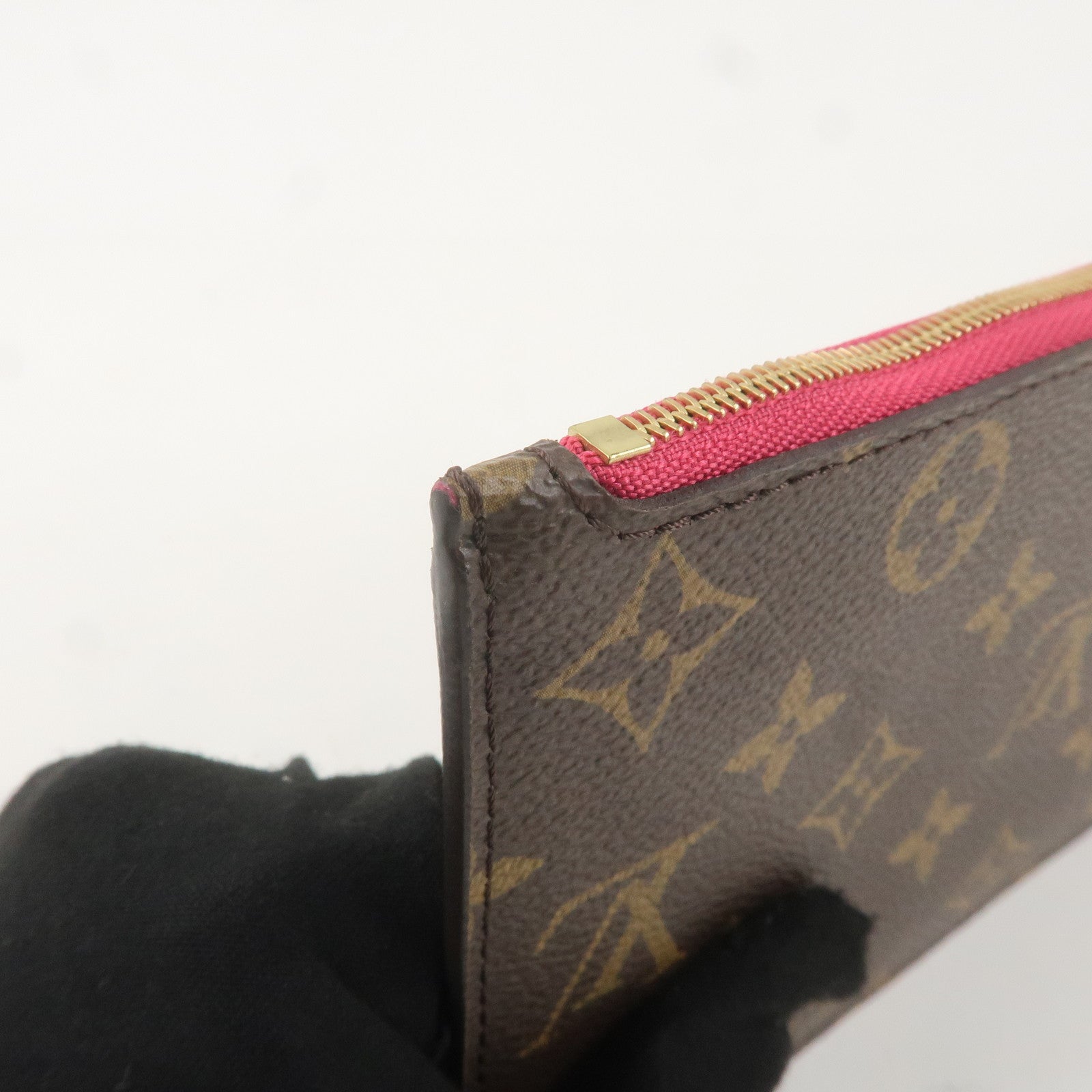 Louis Vuitton Monogram Pouch For Neverfull PM Pivoine