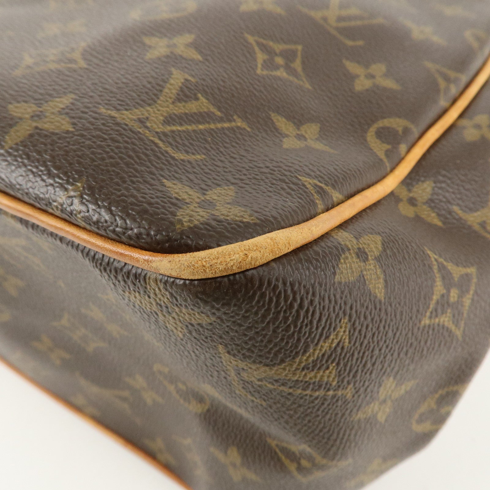 Louis Vuitton Monogram Batignolles Vertical Tote Bag M51153