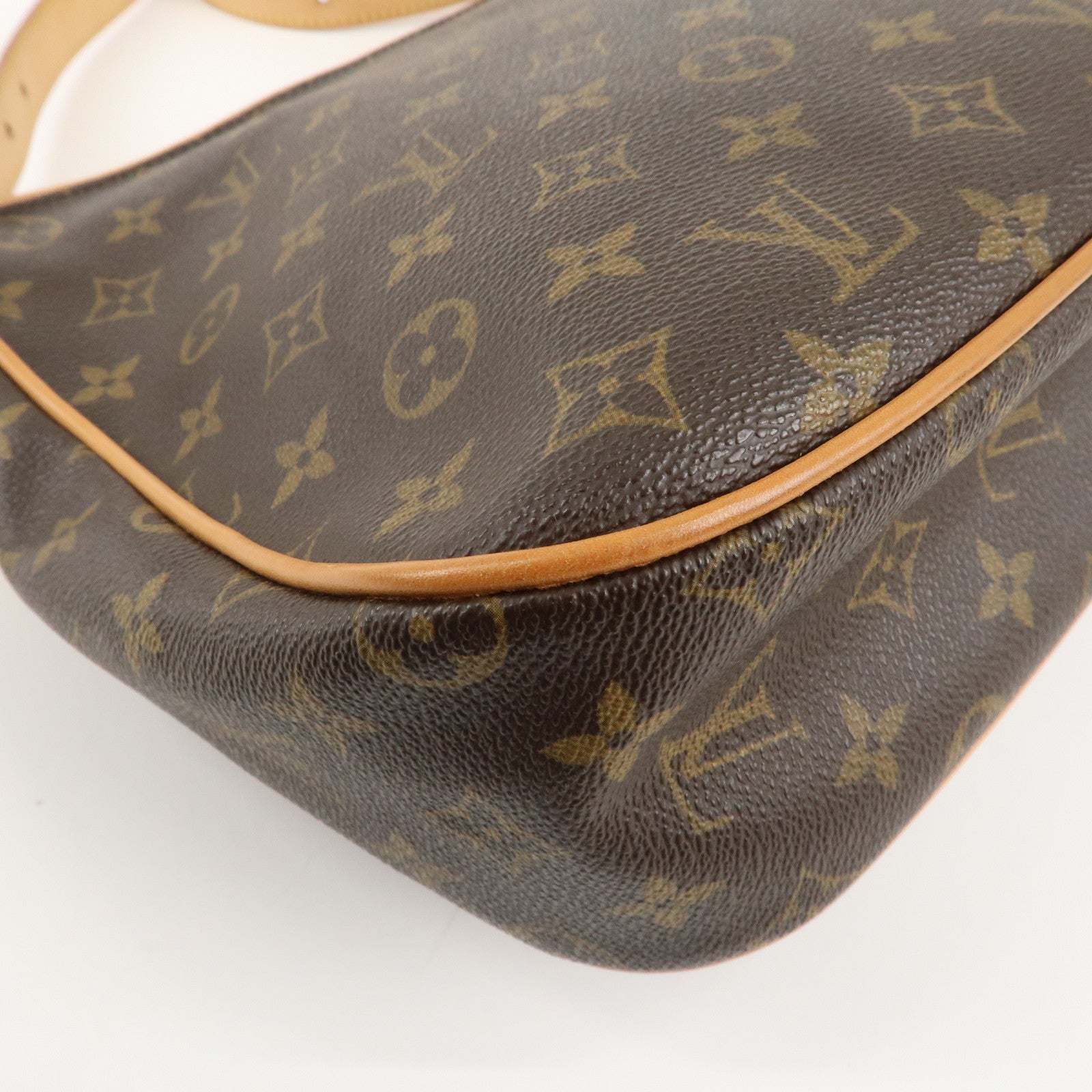 Louis Vuitton Monogram Hudson GM Shoulder Bag Brown M40045