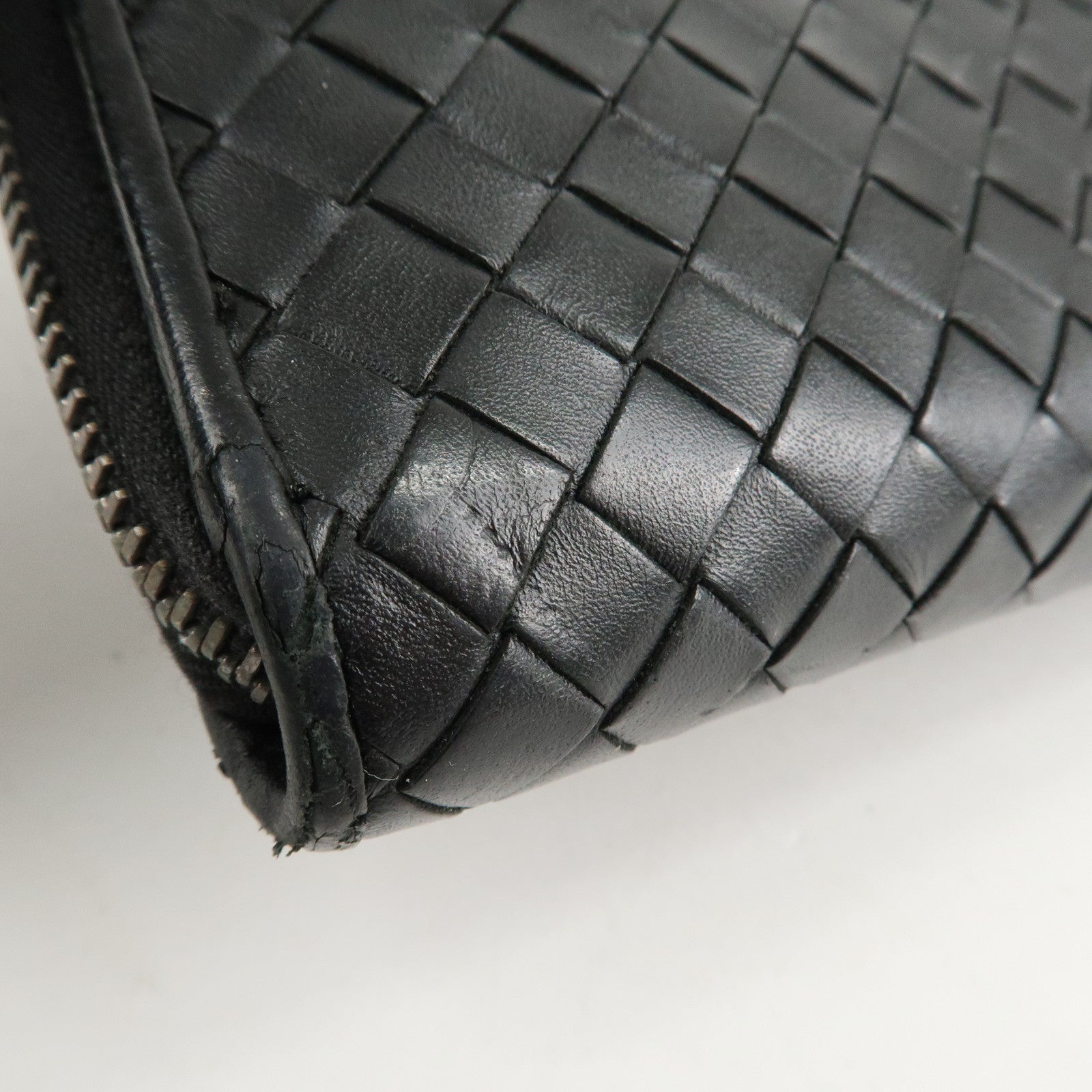 BOTTEGA VENETA Intrecciato Leather Zippy Around Long Wallet Black