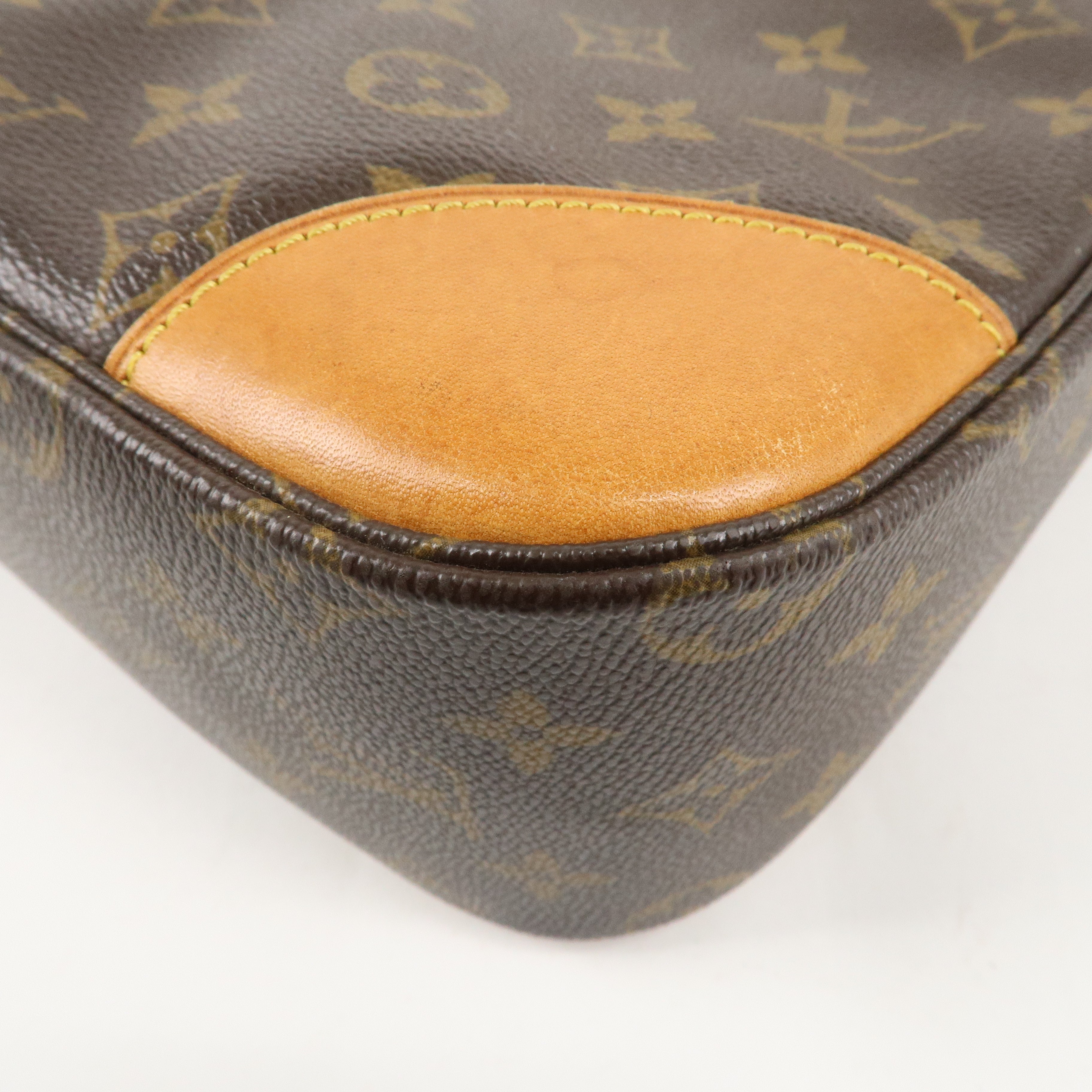 Louis Vuitton Monogram Boulogne 30 Shoulder Bag M51265