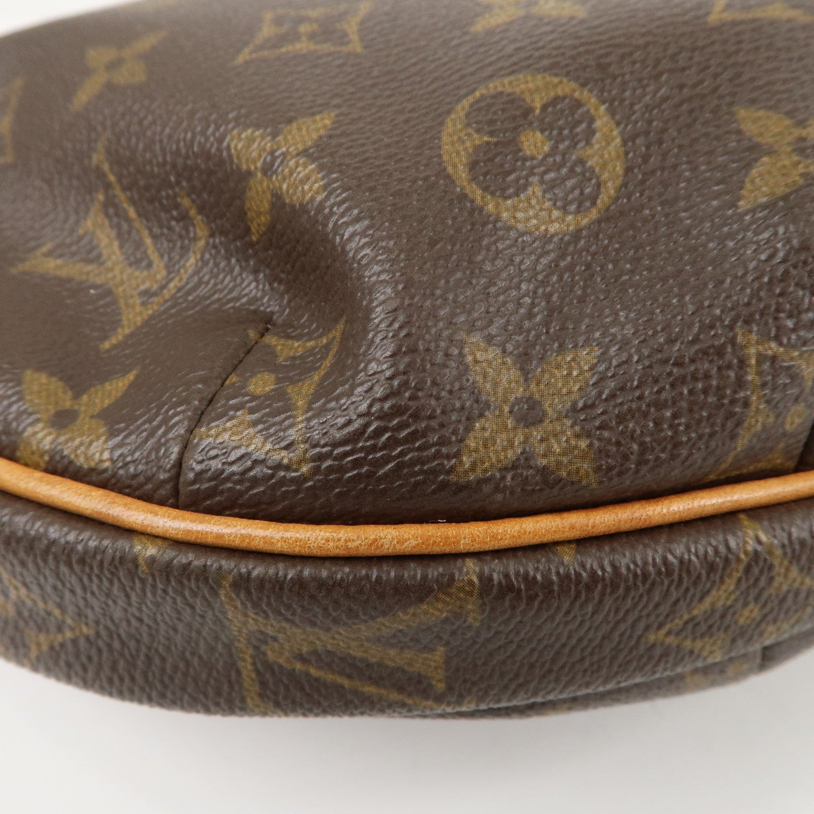 Louis Vuitton Monogram Croissant MM Shoulder Bag Hand Bag M51512