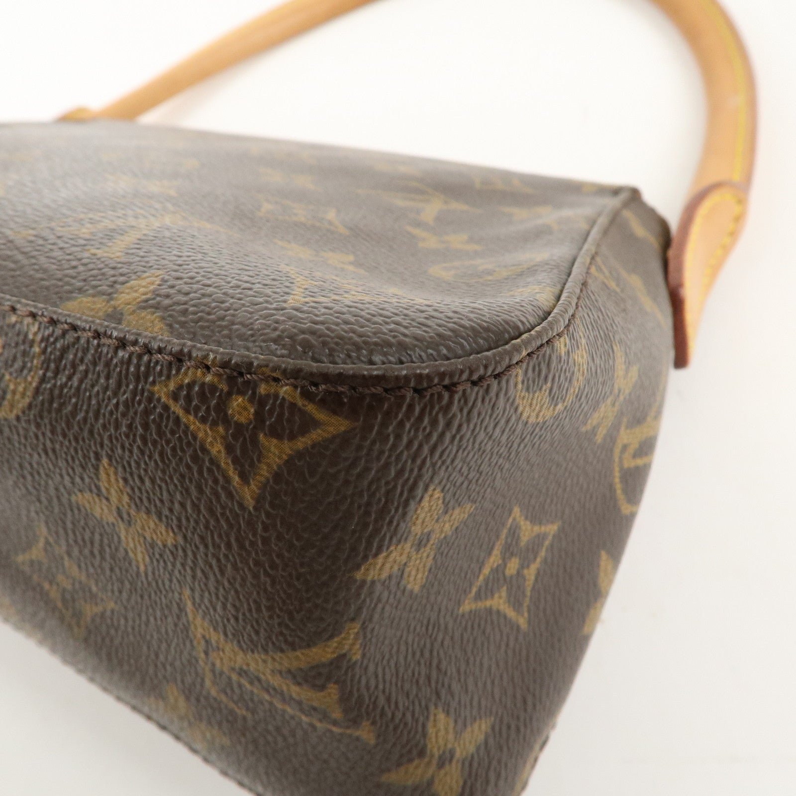 Louis Vuitton Monogram Mini Looping Shoulder Bag Hand Bag M51147