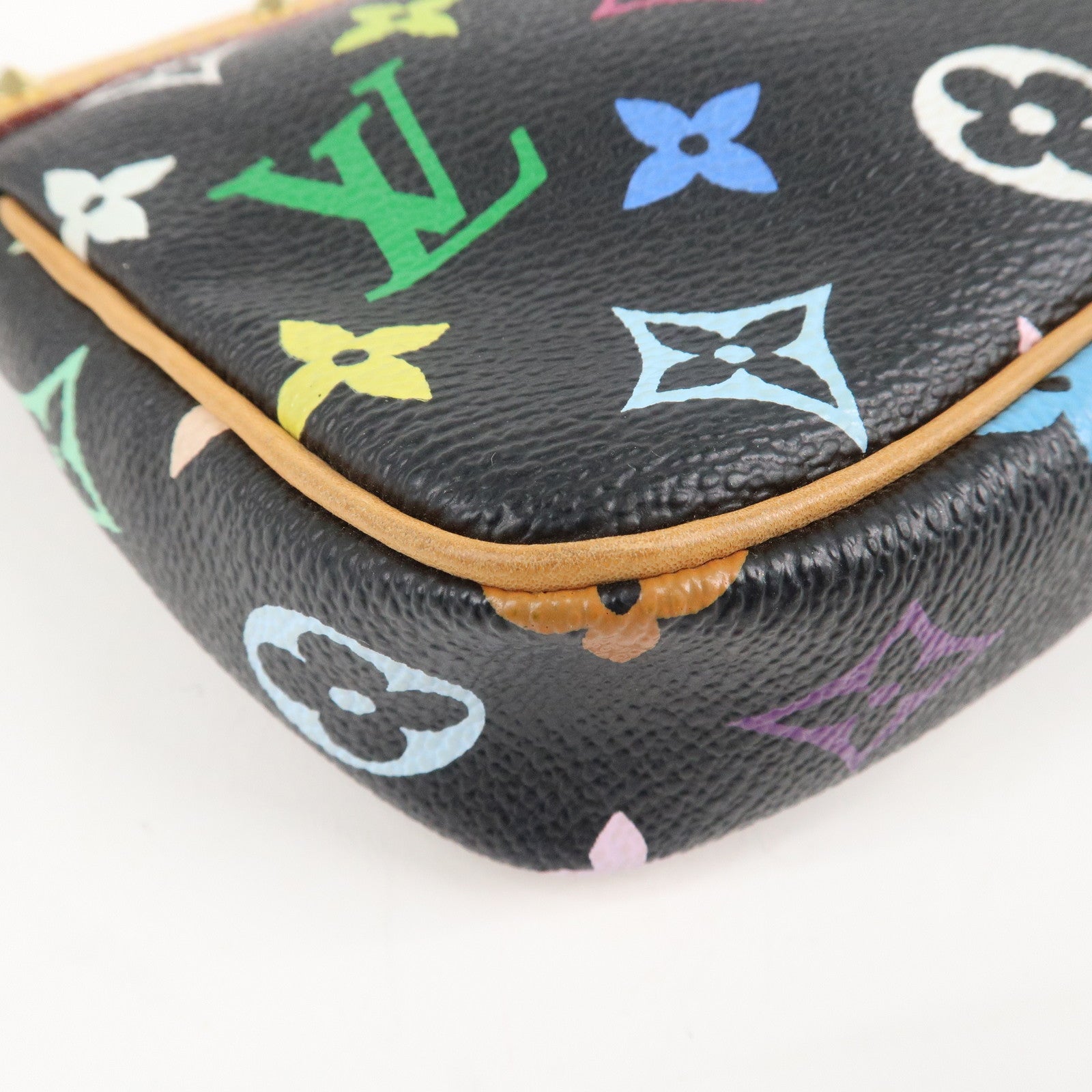 Louis Vuitton Monogram Multicolor Pochette Accessoires Noir M92648 Used