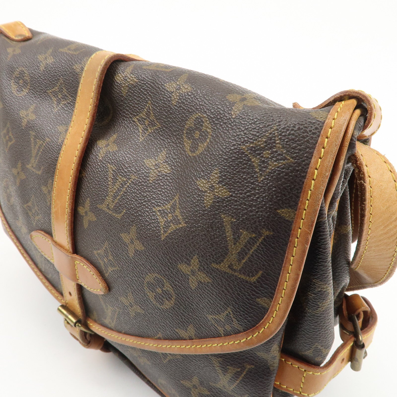 Louis Vuitton Monogram Saumur 30 Crossbody Bag Brown M42256 Used