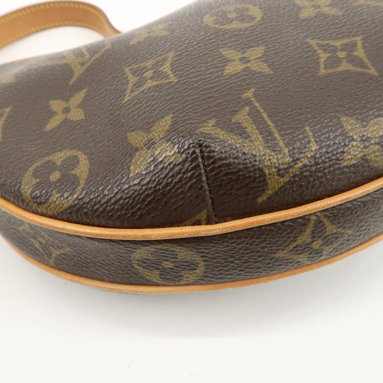 Louis Vuitton Monogram Pochette Croissant Shoulder Bag M51510 Used