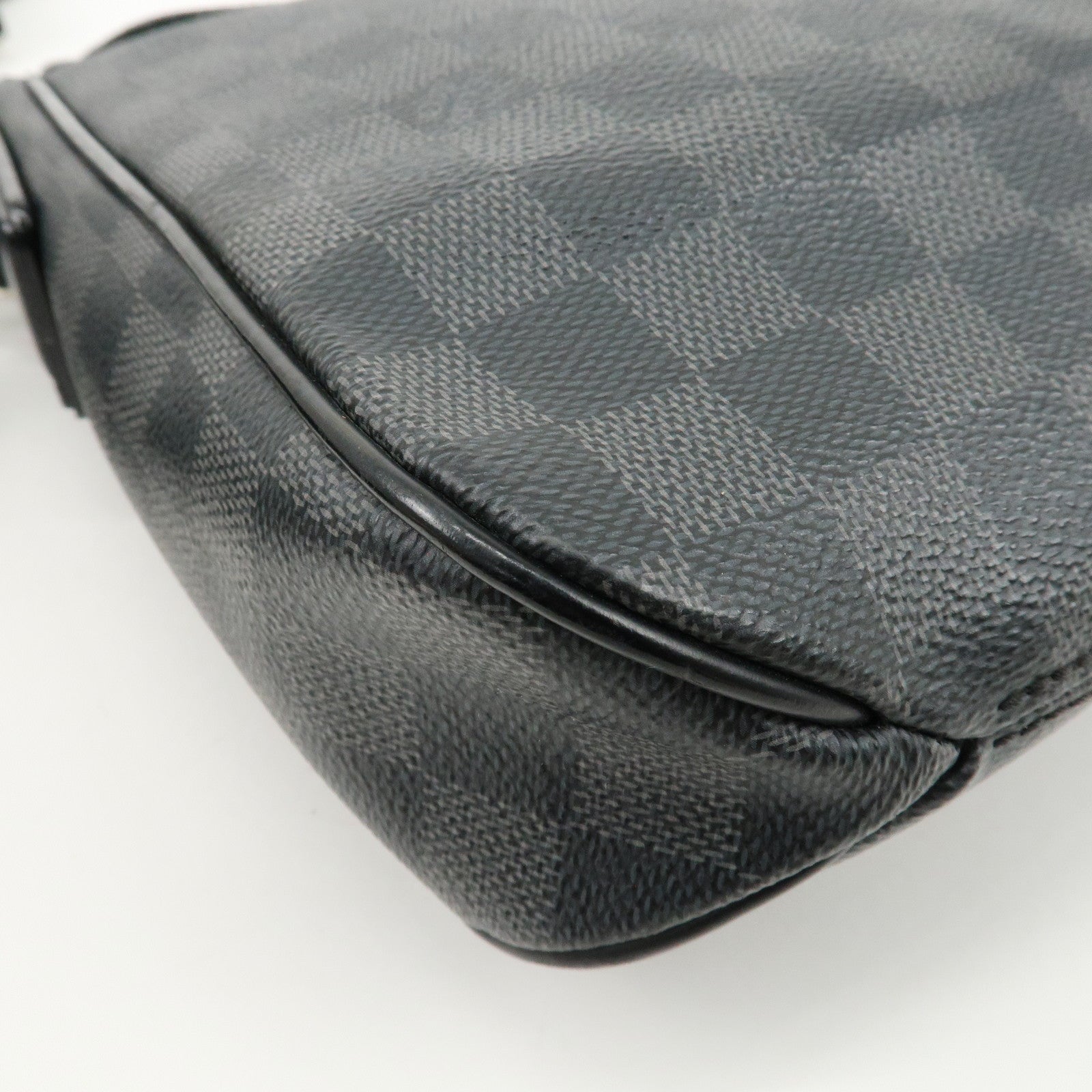 Louis Vuitton Damier Graphite District PM Shoulder Bag N41260 Used