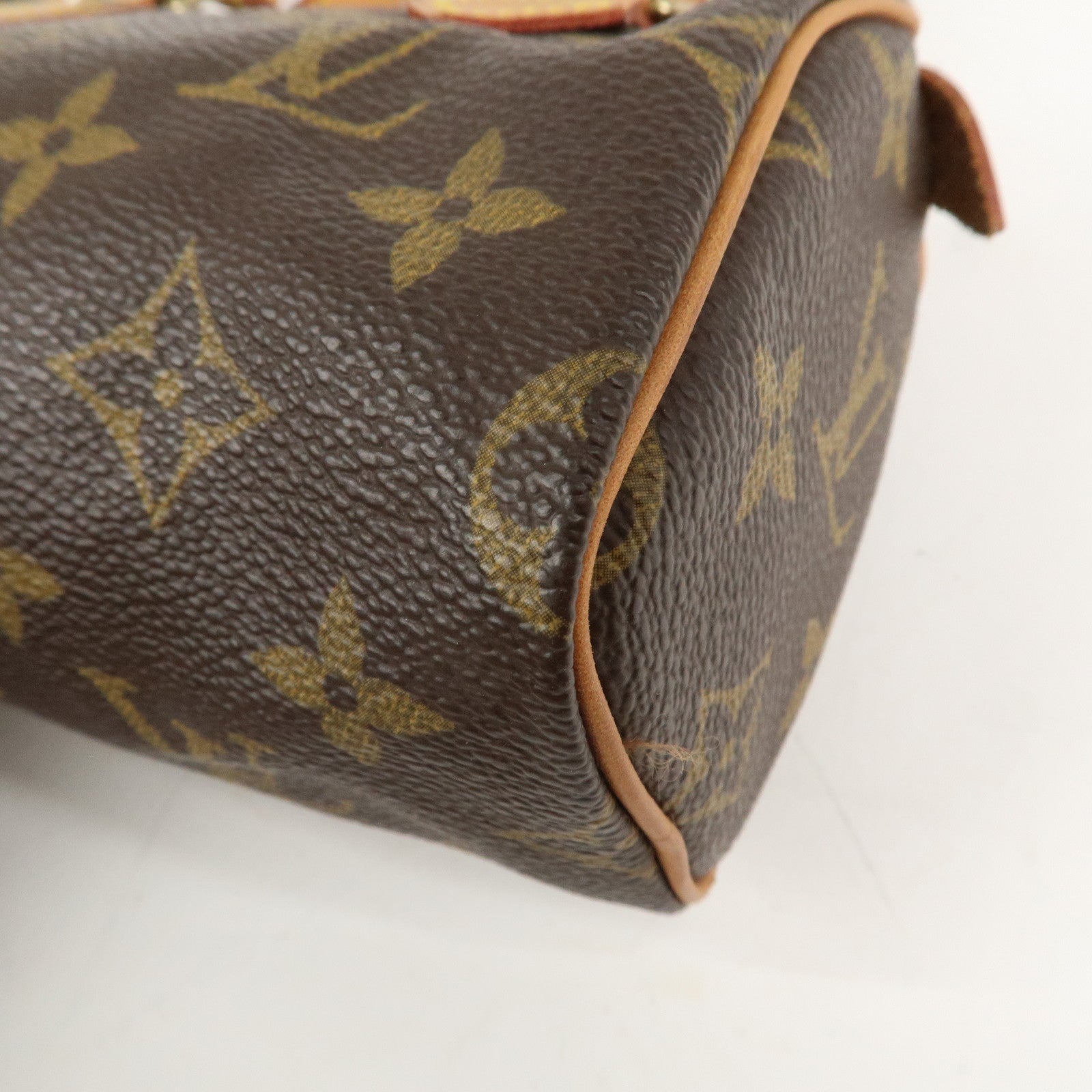 Louis Vuitton Monogram Mini Speedy 
Strap M41534 J75010 Used