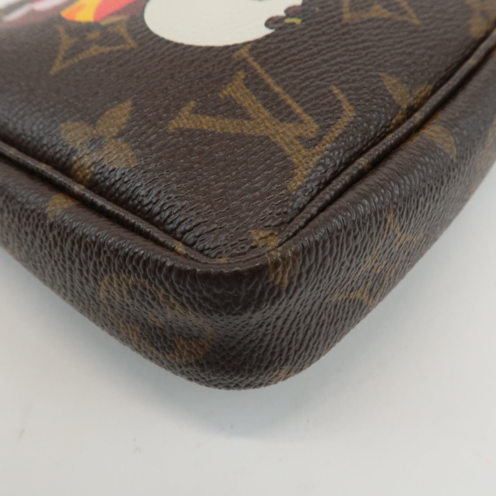 Louis Vuitton Monogram Panda Pochette Accessoires Pouch M51980