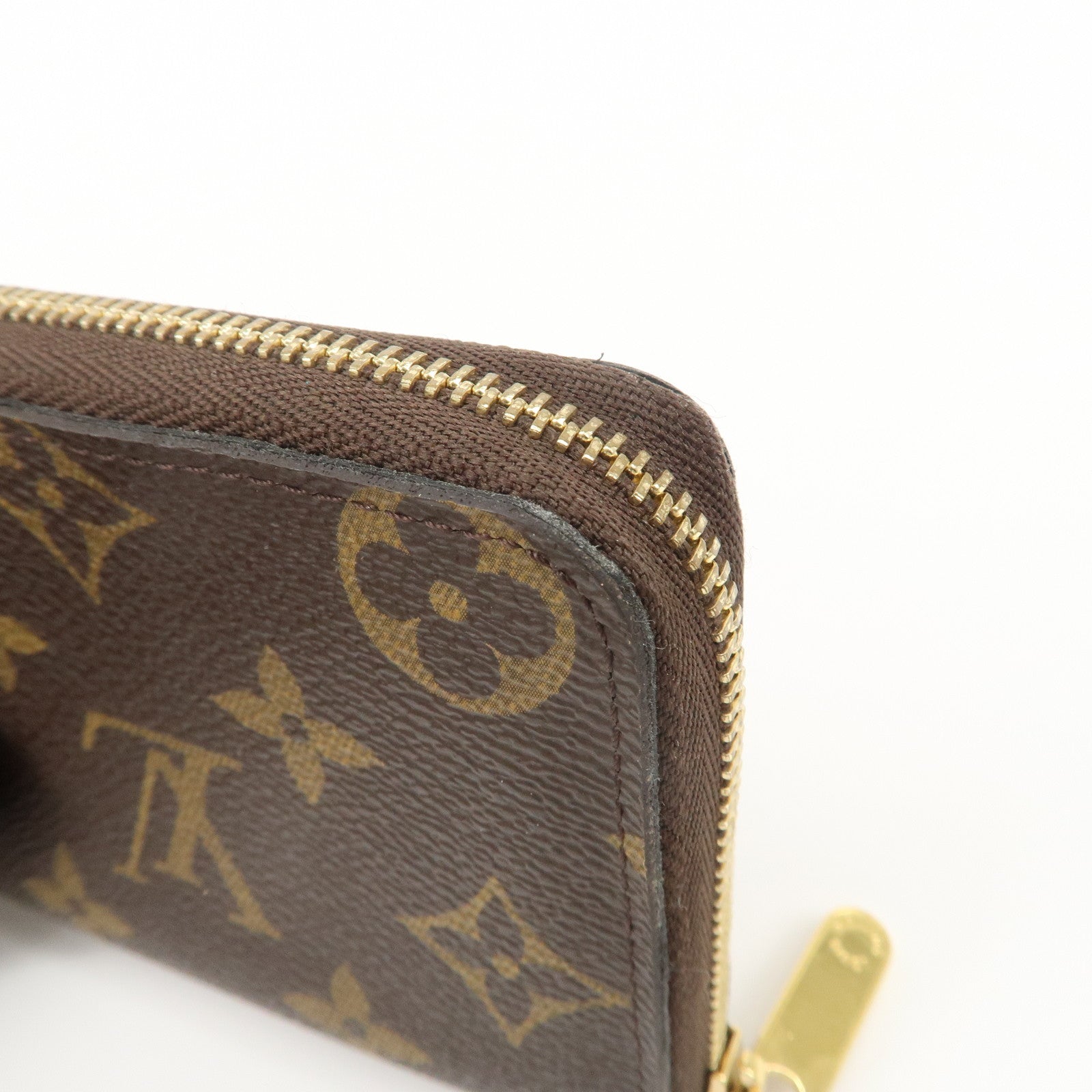 Louis Vuitton Monogram Zippy Coin Purse Wallet Vivienne M81629