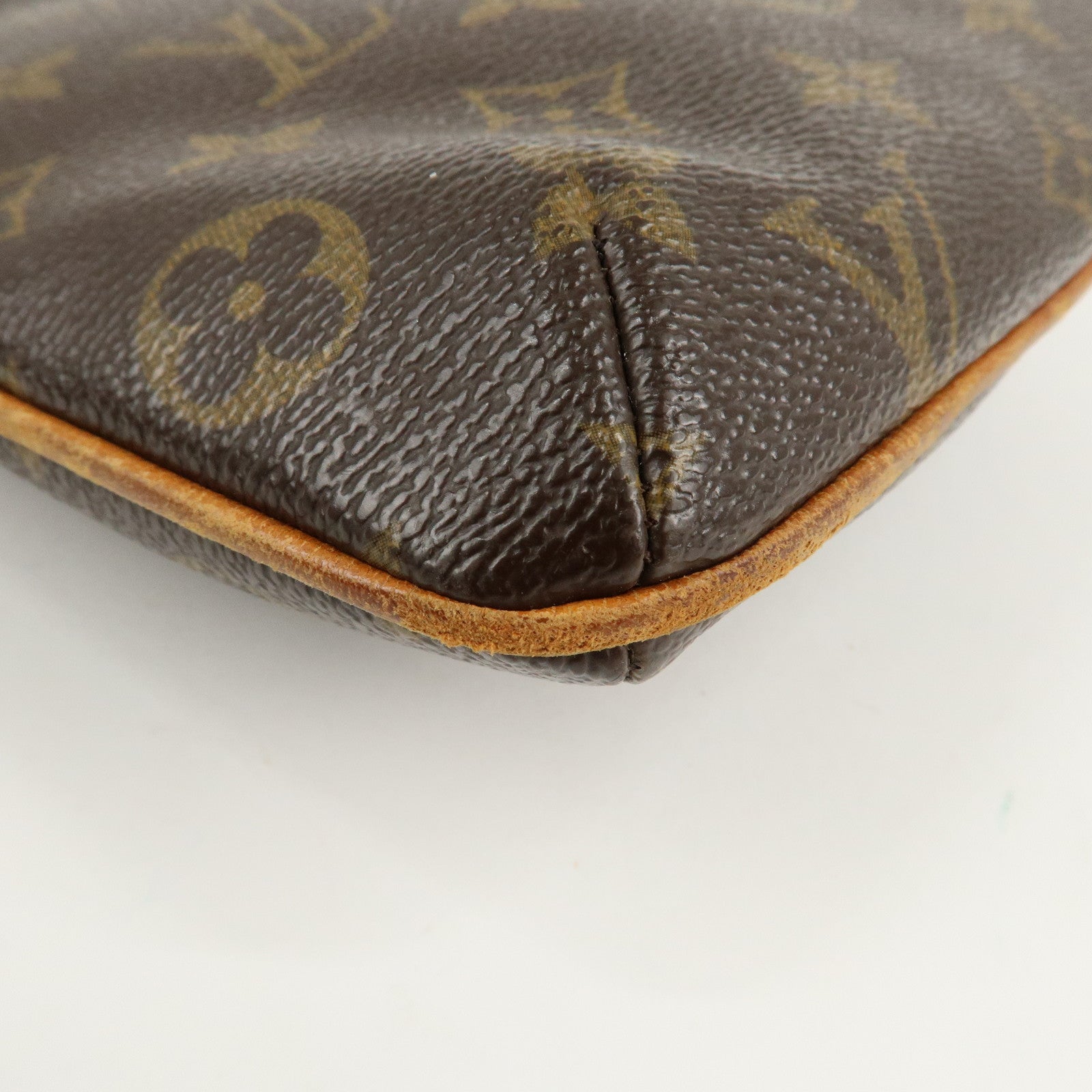 Louis Vuitton Monogram Partition Pouch Clutch Bag M51901 Used