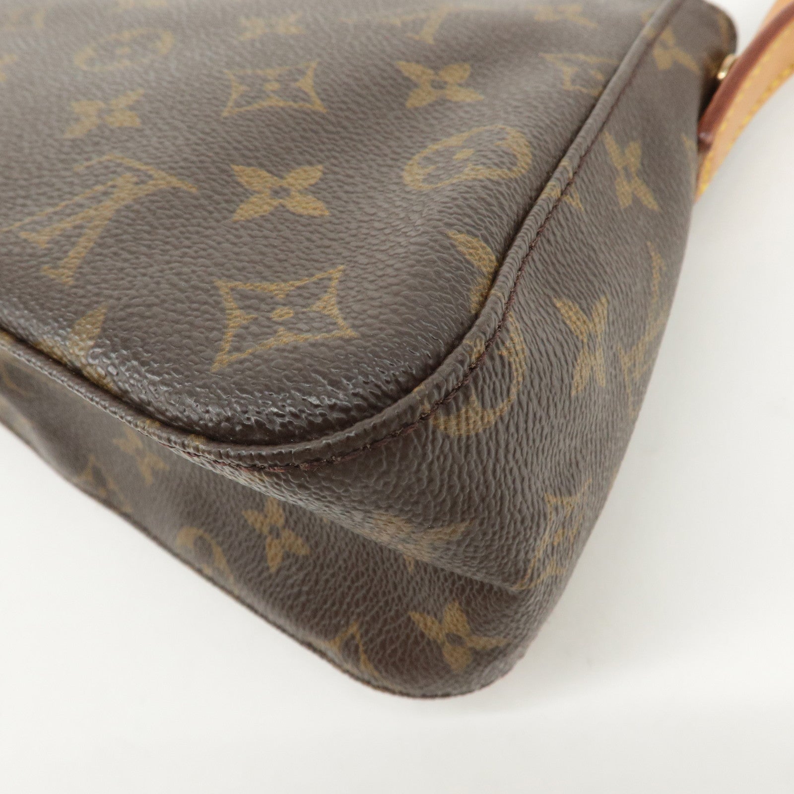 Louis Vuitton Monogram Mini Looping Shoulder Bag Hand Bag M51147 Used