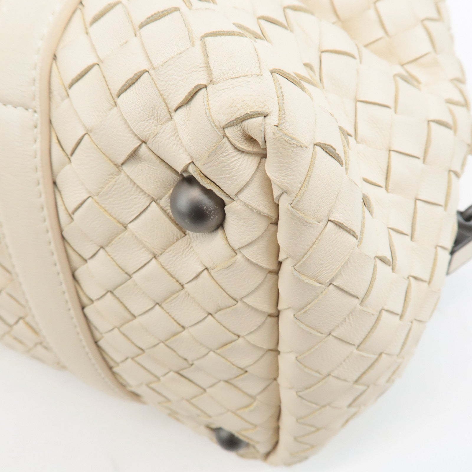 BOTTEGA VENETA Intrecciato Leather Montaigne Boston Bag Ivory