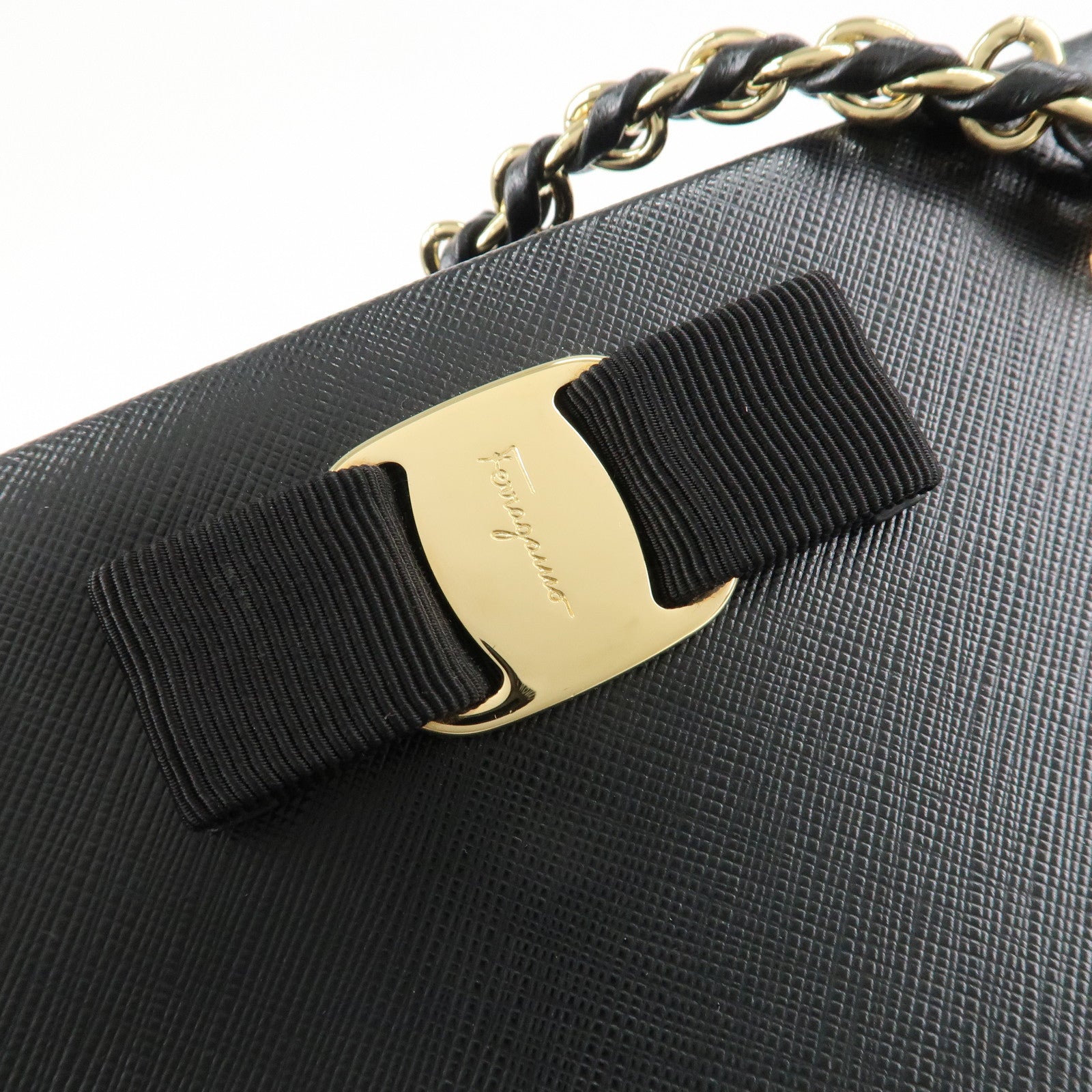 Ferragamo Vara Ribbon Chain Tote Bag Shoulder Bag Black Gold HDW