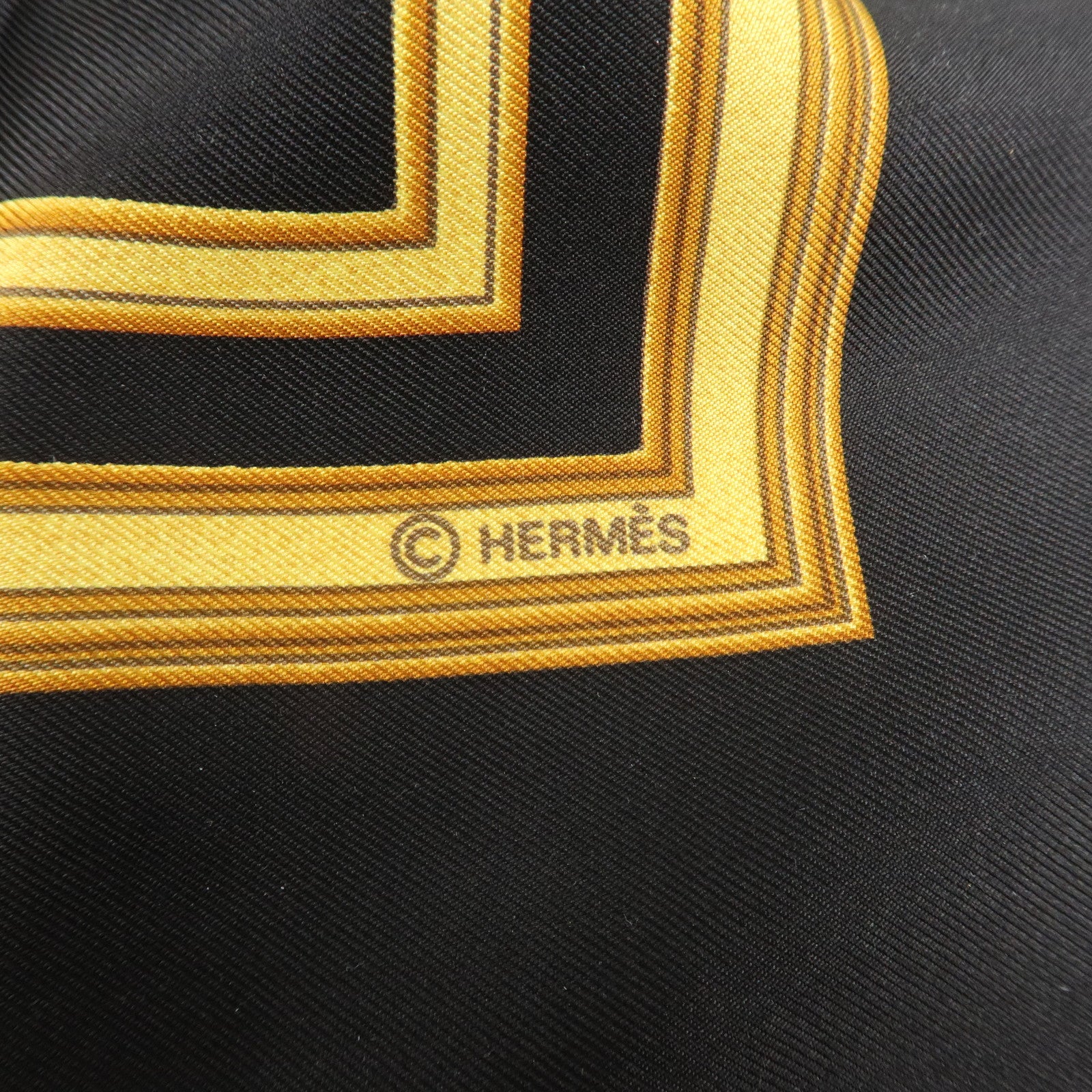 HERMES Silk 100% Carre 90 Scarf LES TUILERIES Black Gold Used