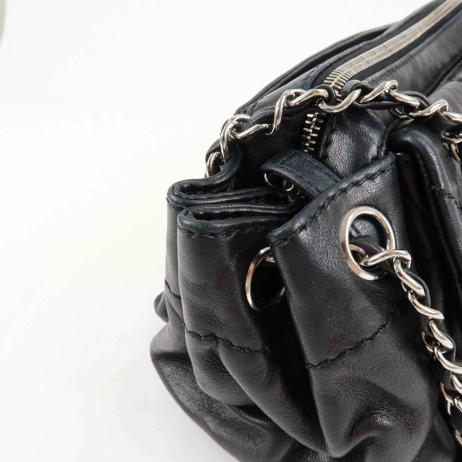 CHANEL Matelasse LambSkin Chain Shoulder Bag Black Silver Hardware Used