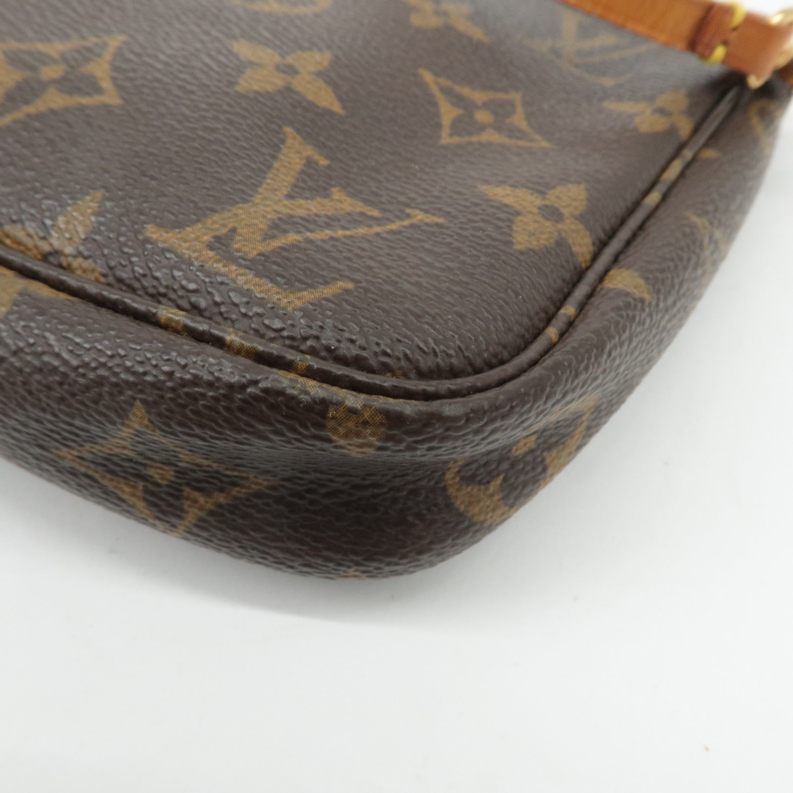 Louis Vuitton Monogram Pochette Accessoires Pouch M51980