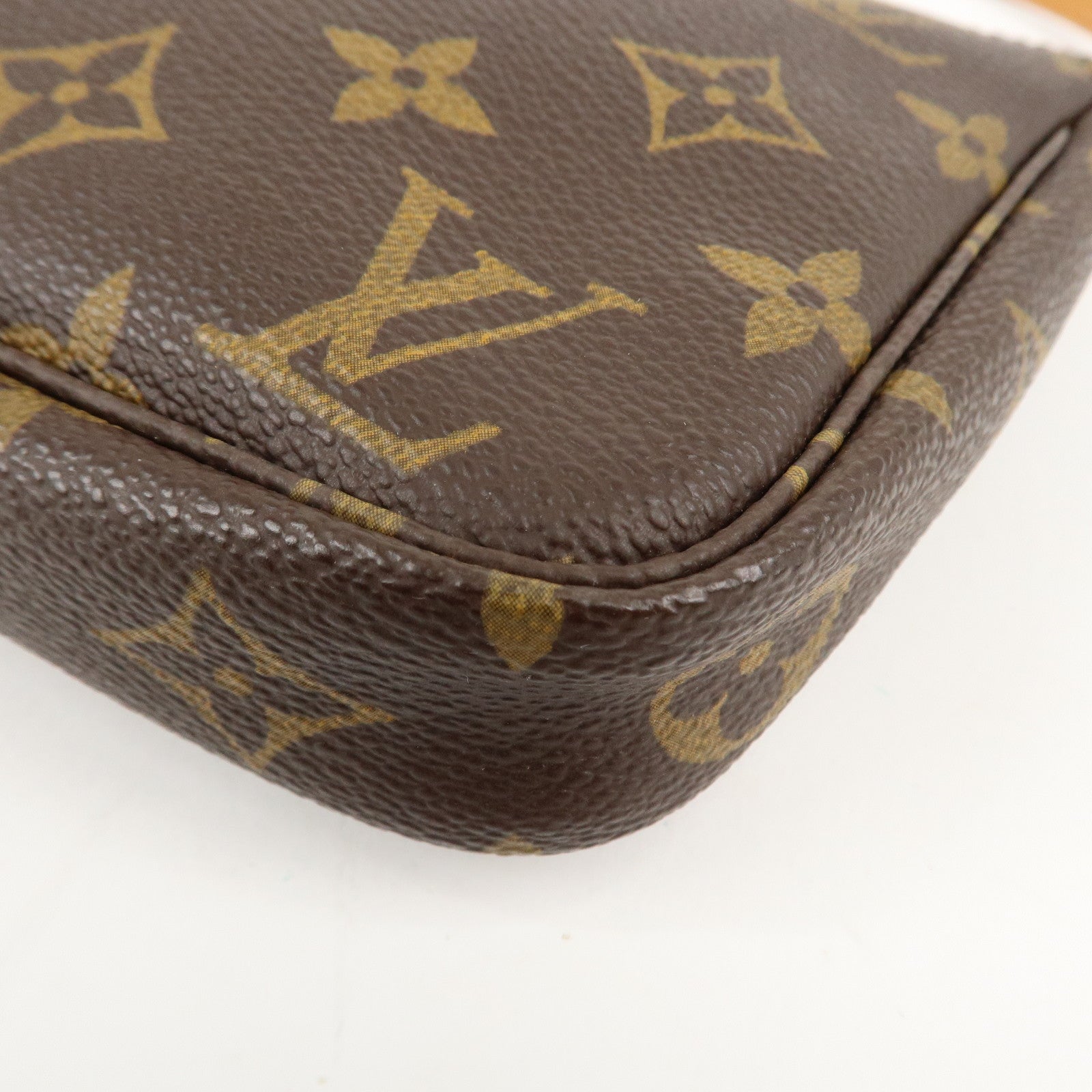 Louis Vuitton Monogram Pochette Accessoires Pouch M51980 Used