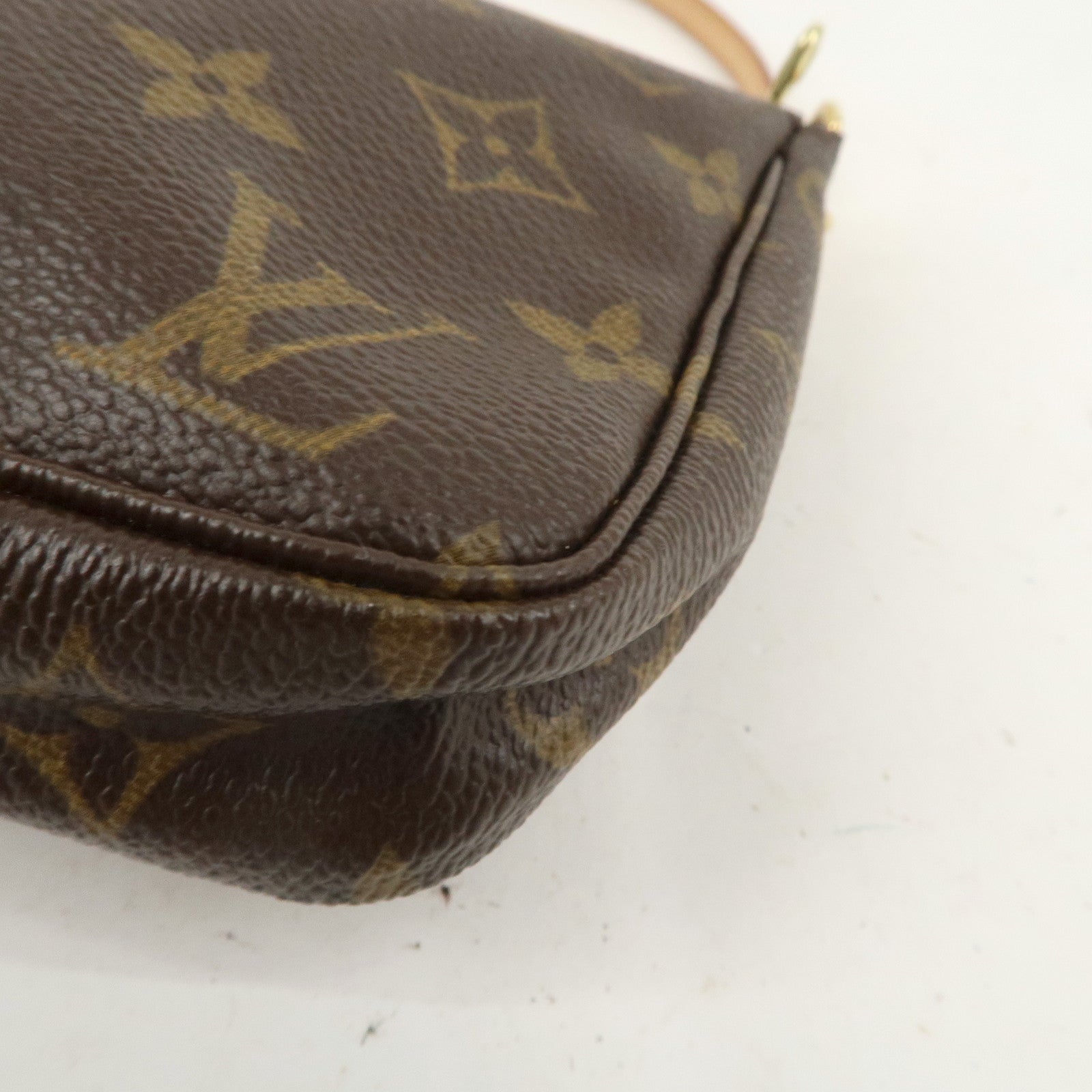 Louis Vuitton Monogram Pochette Accessoires Pouch M51980