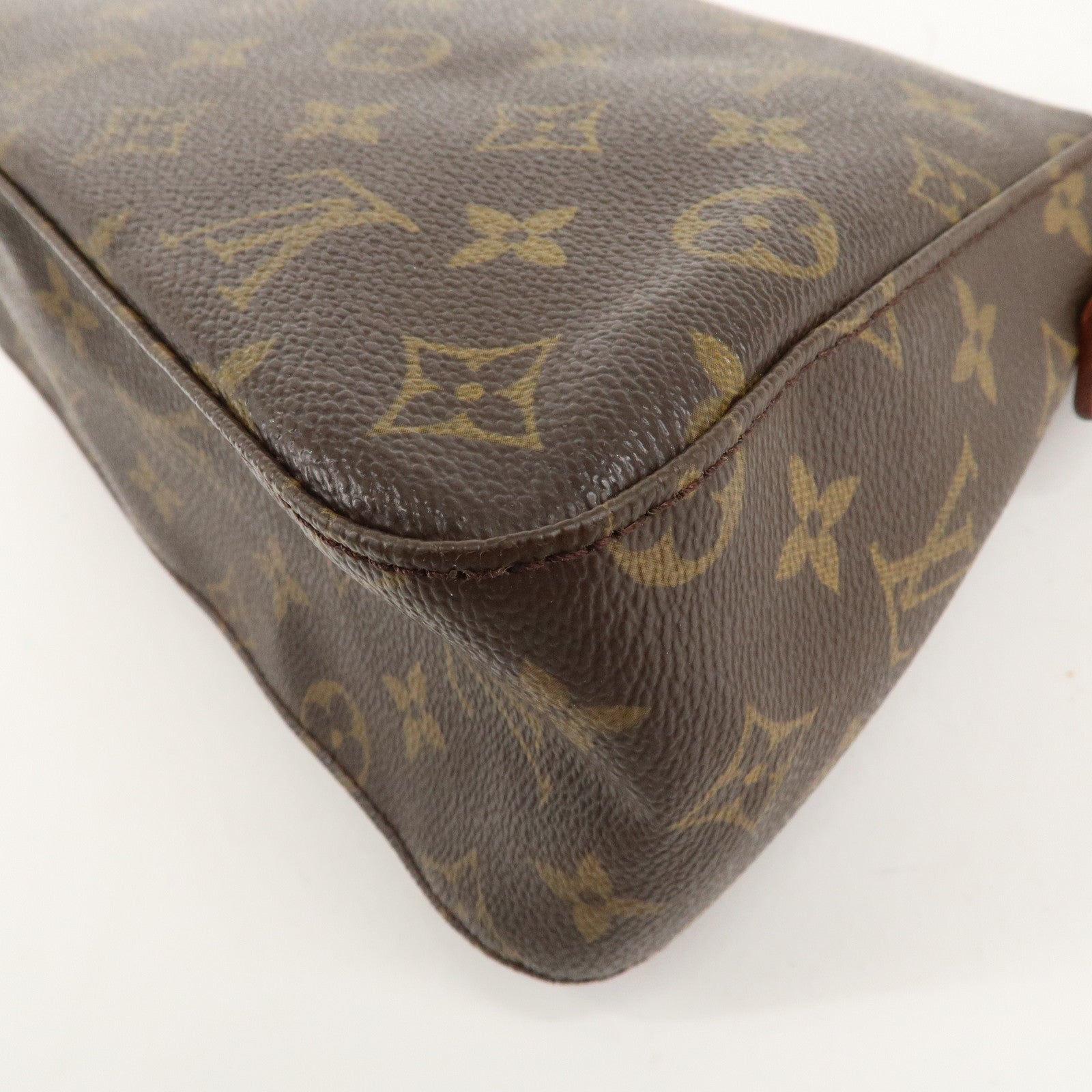 Louis Vuitton Monogram Mini Looping Shoulder Bag Hand Bag M51147